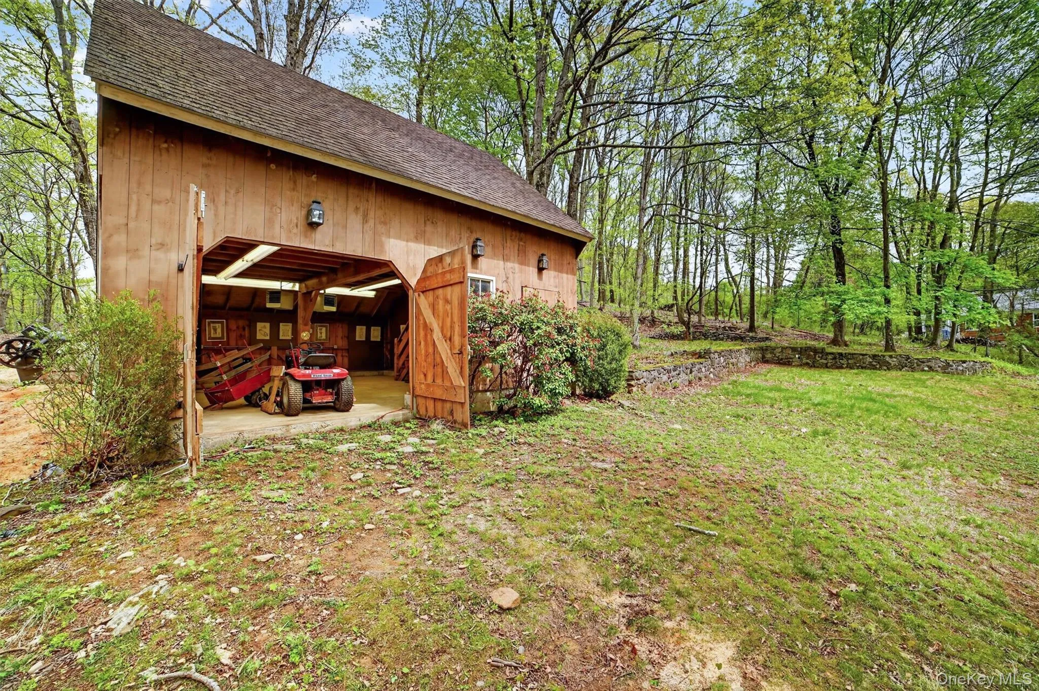 9 Sloehidden Road, Mount Pleasant, NY, 3 Bedrooms Bedrooms, 10 Rooms Rooms,1 BathroomBathrooms,Residential,For Rent,Sloehidden,0,980262 9 Sloehidden Road, Mount Pleasant, NY, 3 Bedrooms Bedrooms, 10 Rooms Rooms,1 BathroomBathrooms,Residential,For Rent,Sloehidden,0,980262