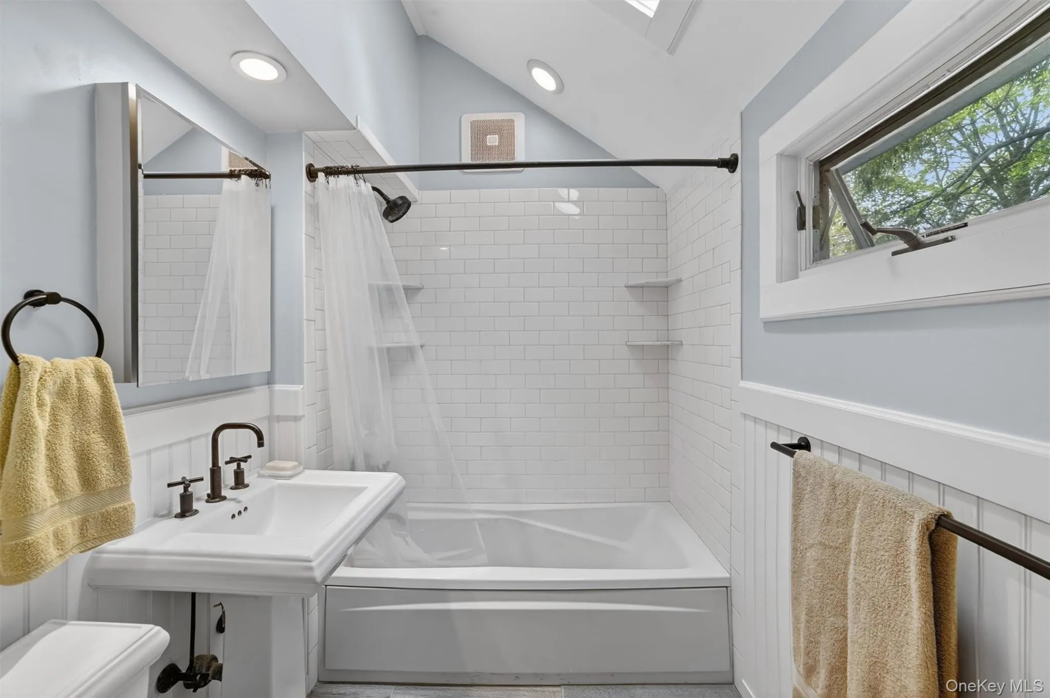 Second floor full bath Second floor full bath