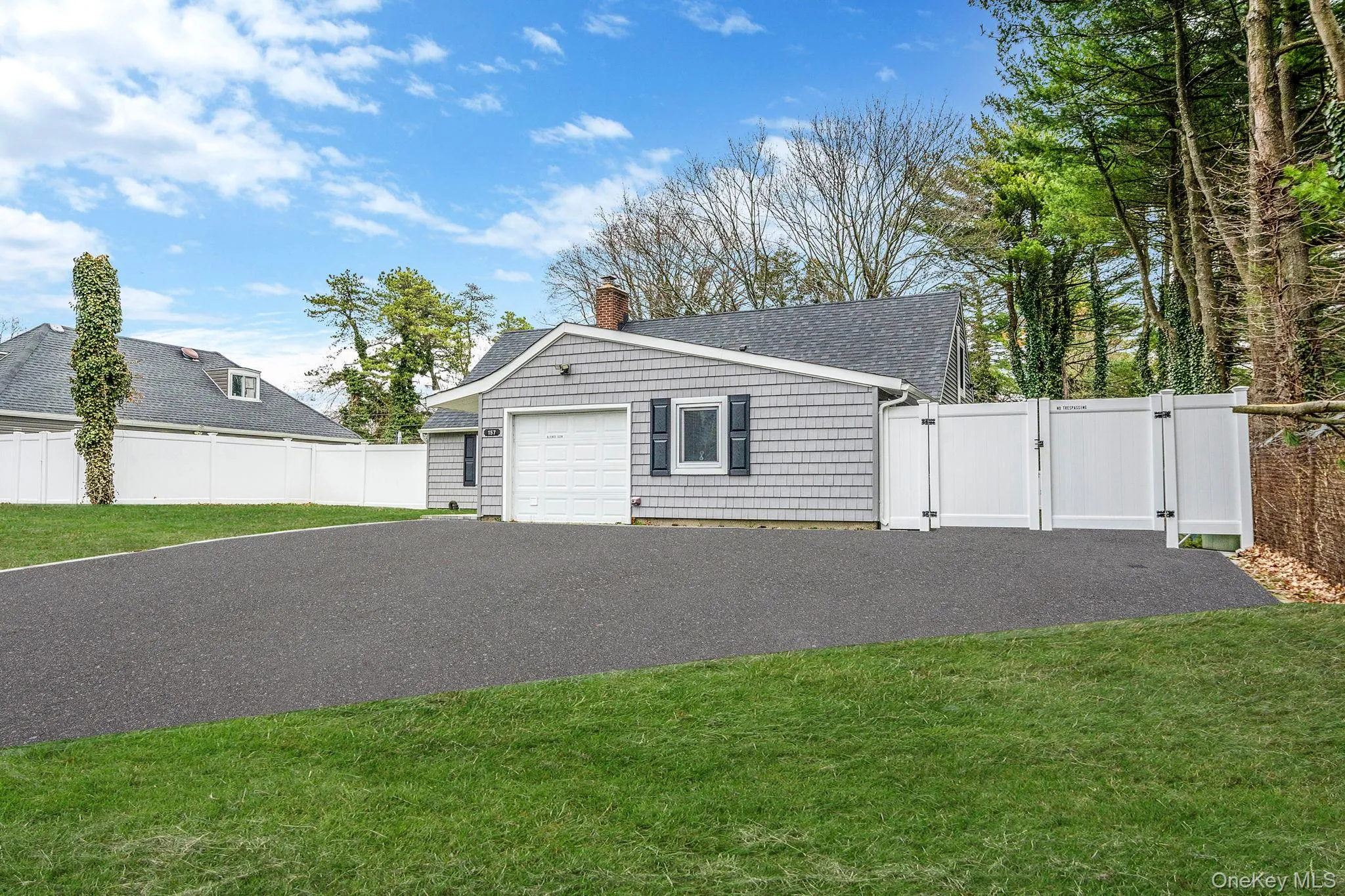 157 Serpentine Lane, Islip, NY, 3 Bedrooms Bedrooms, 10 Rooms Rooms,3 BathroomsBathrooms,Residential,For Rent,Serpentine,0,980272 157 Serpentine Lane, Islip, NY, 3 Bedrooms Bedrooms, 10 Rooms Rooms,3 BathroomsBathrooms,Residential,For Rent,Serpentine,0,980272