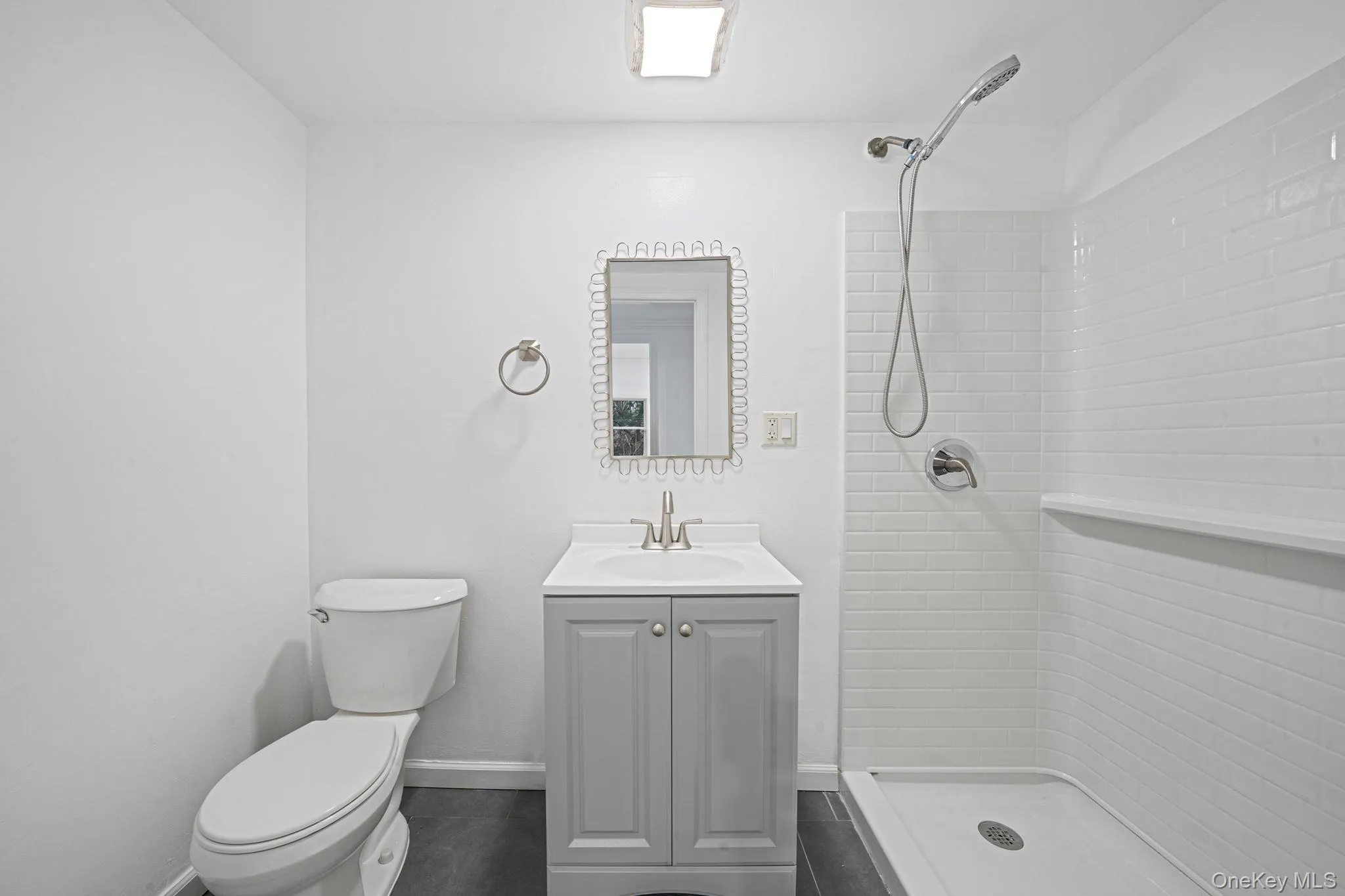 157 Serpentine Lane, Islip, NY, 3 Bedrooms Bedrooms, 10 Rooms Rooms,3 BathroomsBathrooms,Residential,For Rent,Serpentine,0,980272 157 Serpentine Lane, Islip, NY, 3 Bedrooms Bedrooms, 10 Rooms Rooms,3 BathroomsBathrooms,Residential,For Rent,Serpentine,0,980272