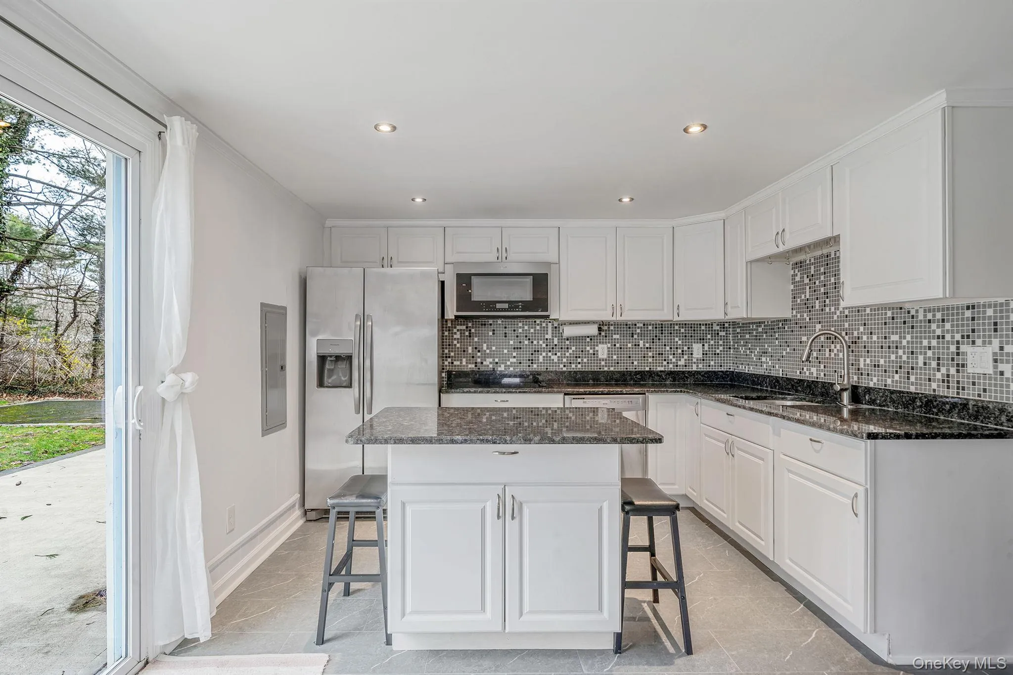 157 Serpentine Lane, Islip, NY, 3 Bedrooms Bedrooms, 10 Rooms Rooms,3 BathroomsBathrooms,Residential,For Rent,Serpentine,0,980272 157 Serpentine Lane, Islip, NY, 3 Bedrooms Bedrooms, 10 Rooms Rooms,3 BathroomsBathrooms,Residential,For Rent,Serpentine,0,980272