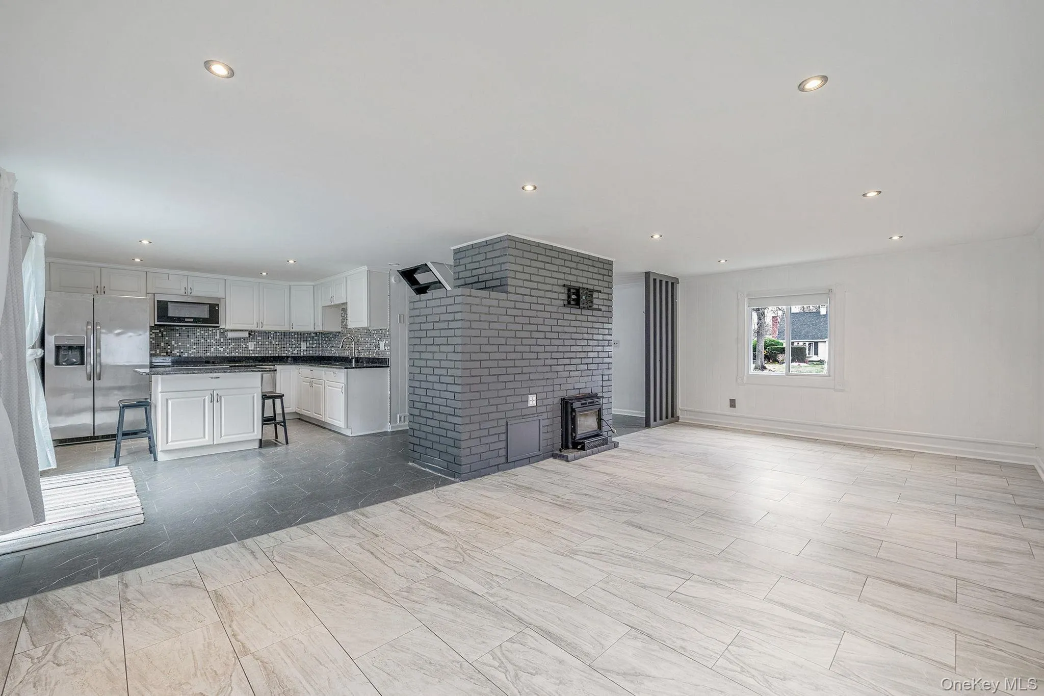 157 Serpentine Lane, Islip, NY, 3 Bedrooms Bedrooms, 10 Rooms Rooms,3 BathroomsBathrooms,Residential,For Rent,Serpentine,0,980272 157 Serpentine Lane, Islip, NY, 3 Bedrooms Bedrooms, 10 Rooms Rooms,3 BathroomsBathrooms,Residential,For Rent,Serpentine,0,980272
