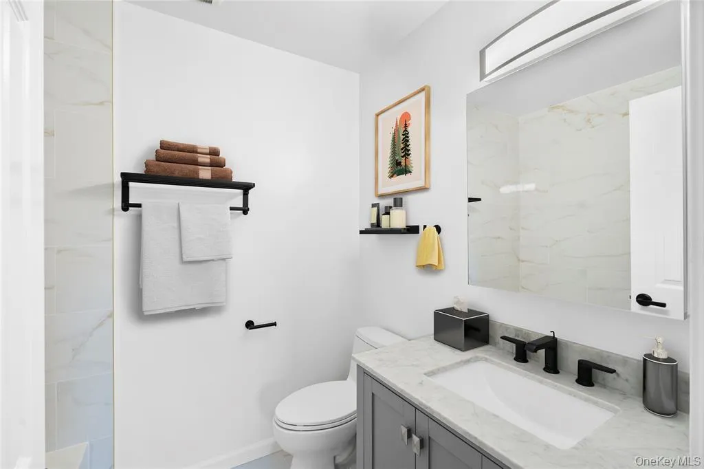 3-17 Endeavor Place, New York, NY, 3 Bedrooms Bedrooms, 9 Rooms Rooms,2 BathroomsBathrooms,Residential,For Rent,Endeavor,0,980281 3-17 Endeavor Place, New York, NY, 3 Bedrooms Bedrooms, 9 Rooms Rooms,2 BathroomsBathrooms,Residential,For Rent,Endeavor,0,980281