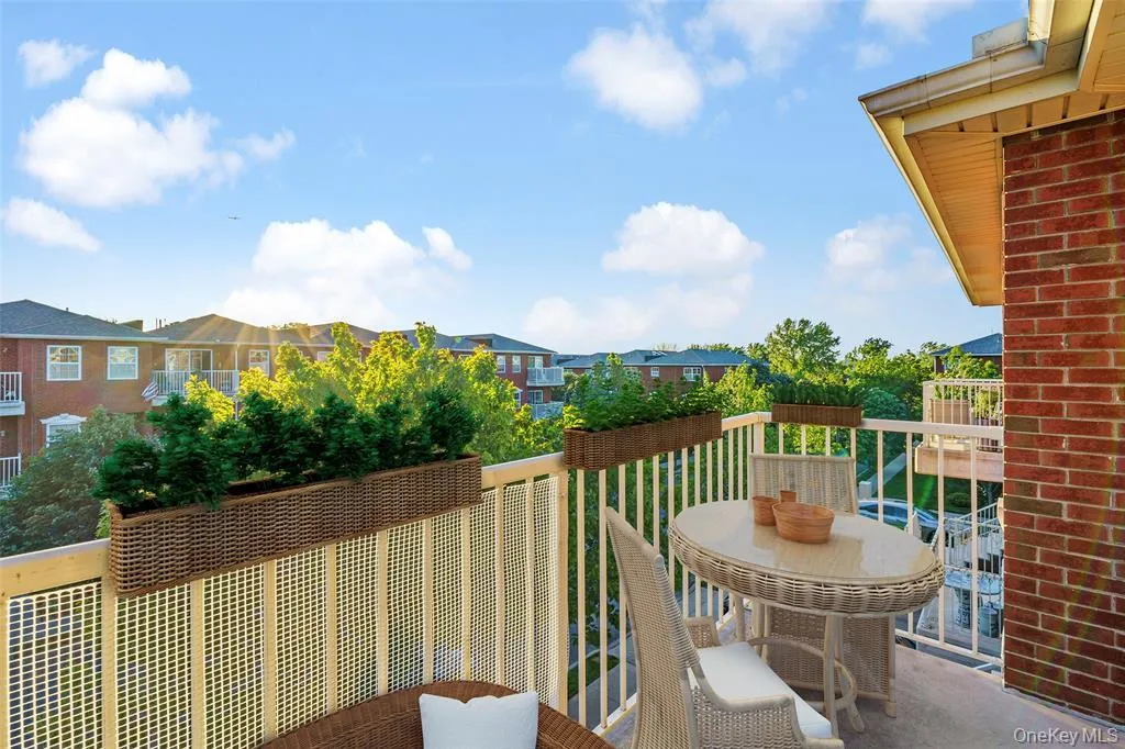 3-17 Endeavor Place, New York, NY, 3 Bedrooms Bedrooms, 9 Rooms Rooms,2 BathroomsBathrooms,Residential,For Rent,Endeavor,0,980281 3-17 Endeavor Place, New York, NY, 3 Bedrooms Bedrooms, 9 Rooms Rooms,2 BathroomsBathrooms,Residential,For Rent,Endeavor,0,980281
