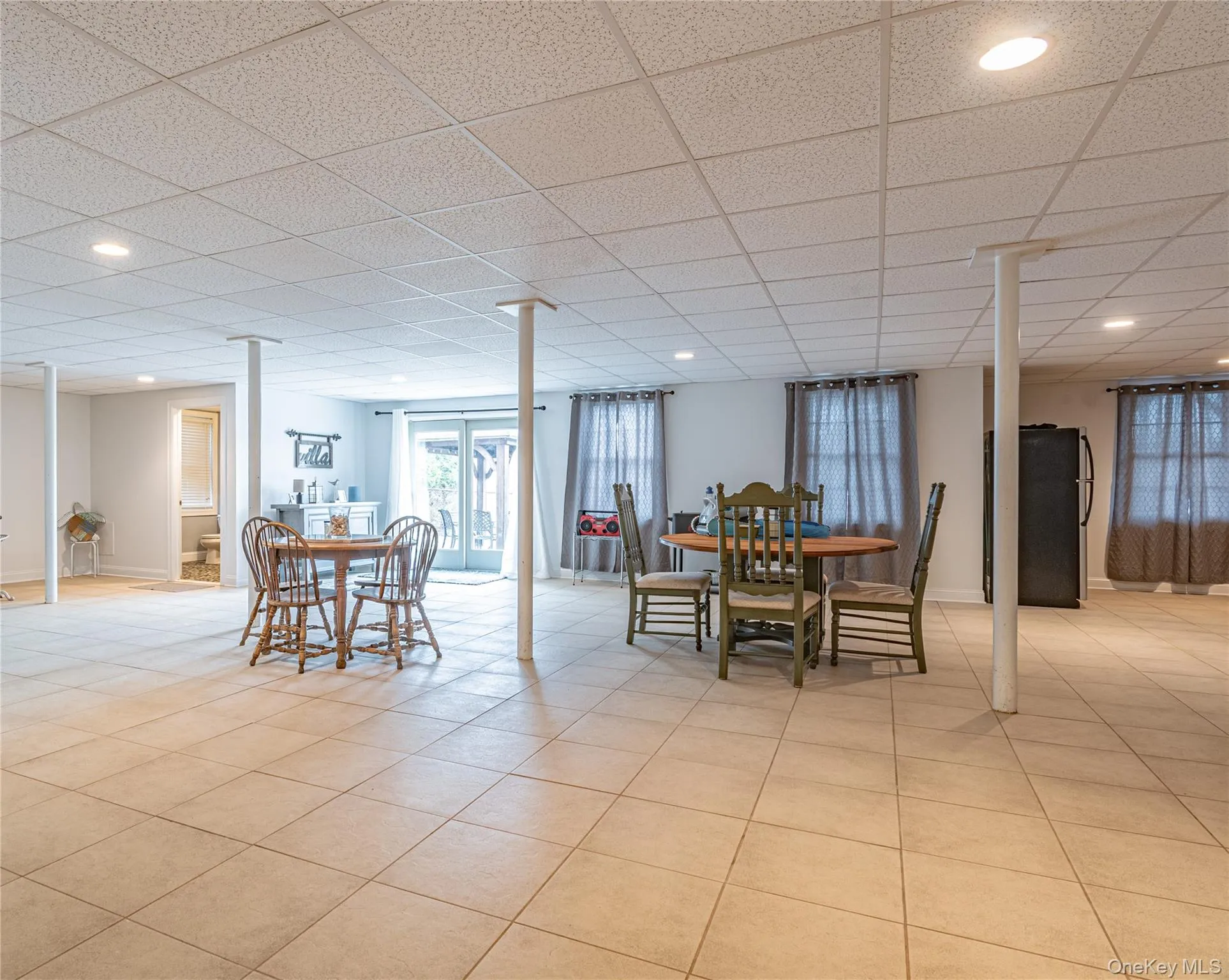 Finished basement great for family game night and access to the pool area Finished basement great for family game night and access to the pool area