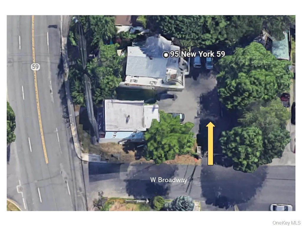 Enter Parking via West Broadway Enter Parking via West Broadway