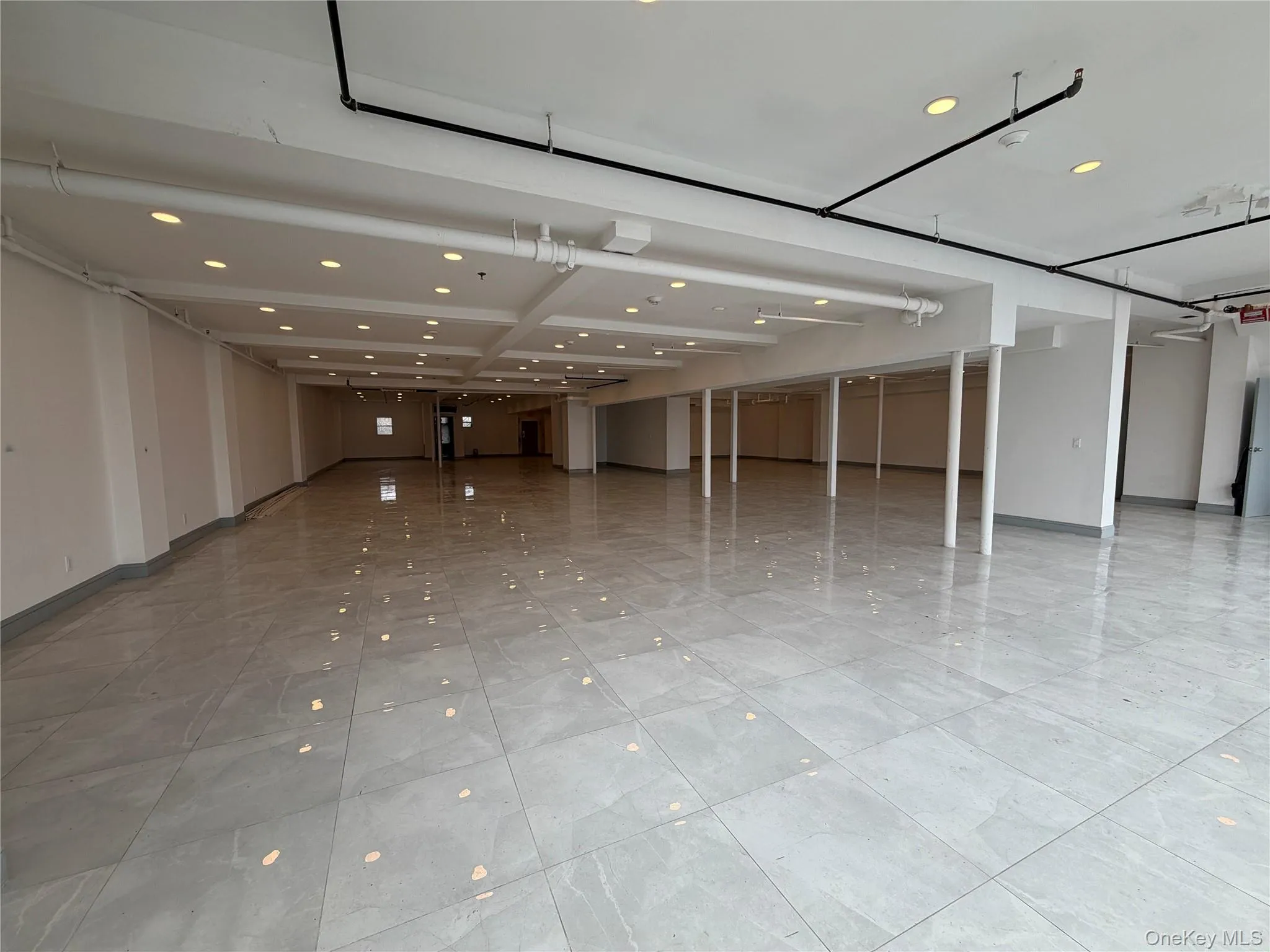 118-120 Shore Road, North Hempstead, NY, ,Commercial Lease,For Rent,Shore,0,980341 118-120 Shore Road, North Hempstead, NY, ,Commercial Lease,For Rent,Shore,0,980341