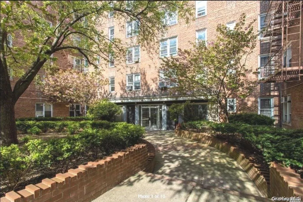 62-59 108th Street, New York, NY, 3 Rooms Rooms,1 BathroomBathrooms,Residential Lease,For Rent,108th,0,980350 62-59 108th Street, New York, NY, 3 Rooms Rooms,1 BathroomBathrooms,Residential Lease,For Rent,108th,0,980350