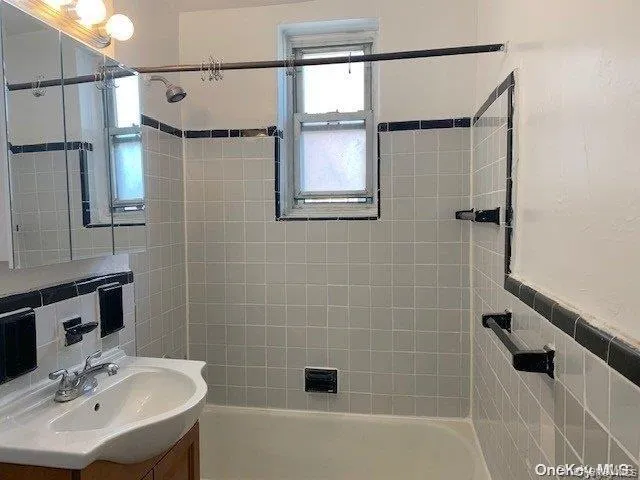 62-59 108th Street, New York, NY, 3 Rooms Rooms,1 BathroomBathrooms,Residential Lease,For Rent,108th,0,980350 62-59 108th Street, New York, NY, 3 Rooms Rooms,1 BathroomBathrooms,Residential Lease,For Rent,108th,0,980350