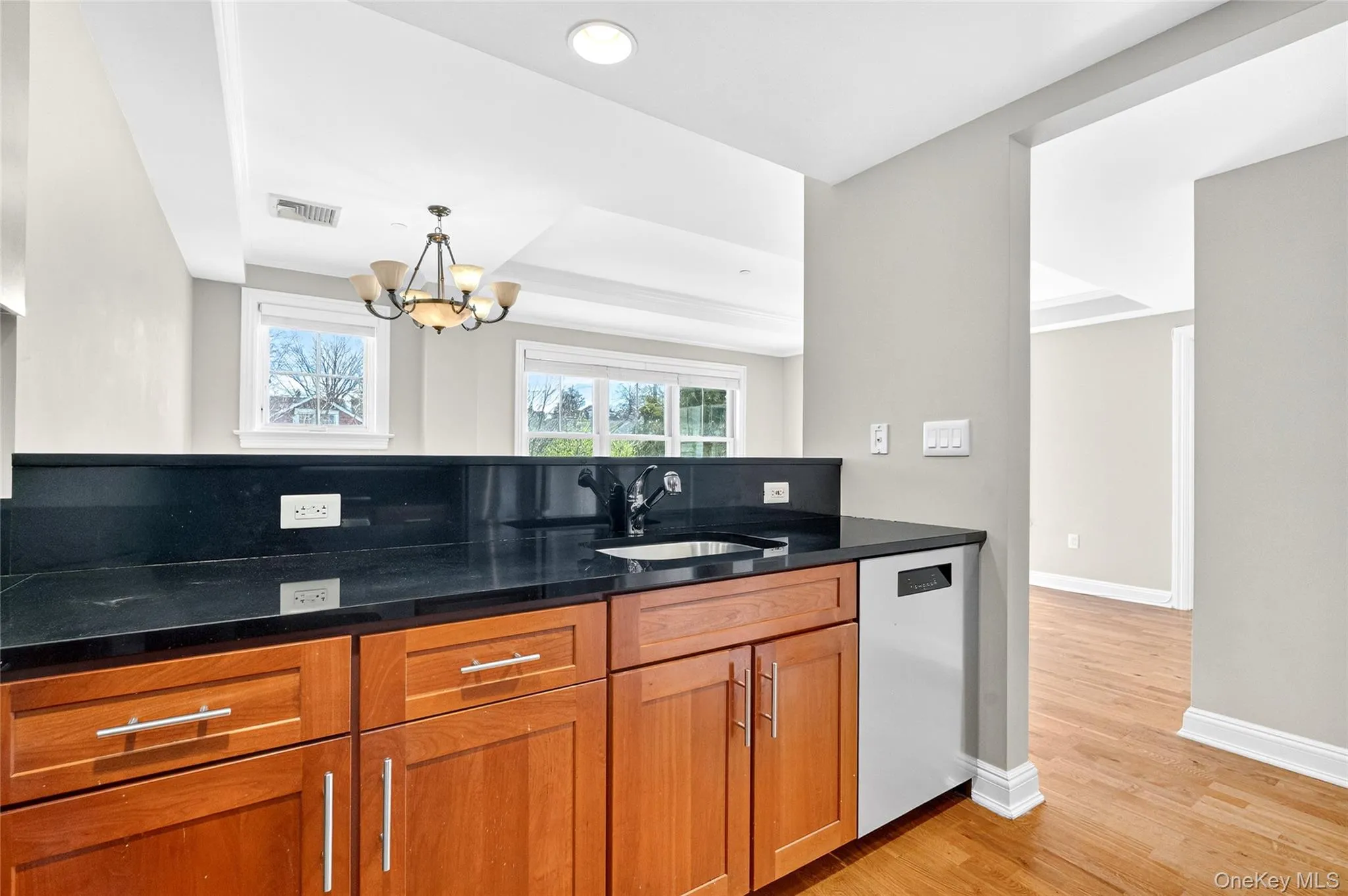 225 Stanley Avenue, Mamaroneck, NY, 2 Bedrooms Bedrooms, 5 Rooms Rooms,2 BathroomsBathrooms,Residential Lease,For Rent,Stanley,0,980363 225 Stanley Avenue, Mamaroneck, NY, 2 Bedrooms Bedrooms, 5 Rooms Rooms,2 BathroomsBathrooms,Residential Lease,For Rent,Stanley,0,980363