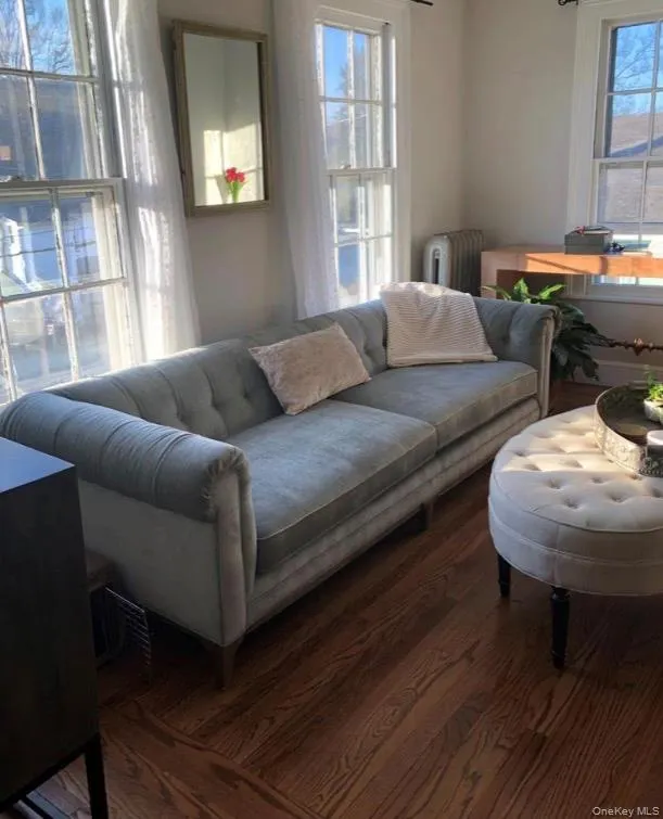12 Davis Street, Beacon, NY, 2 Bedrooms Bedrooms, 6 Rooms Rooms,1 BathroomBathrooms,Residential Lease,For Rent,Davis,0,980369 12 Davis Street, Beacon, NY, 2 Bedrooms Bedrooms, 6 Rooms Rooms,1 BathroomBathrooms,Residential Lease,For Rent,Davis,0,980369