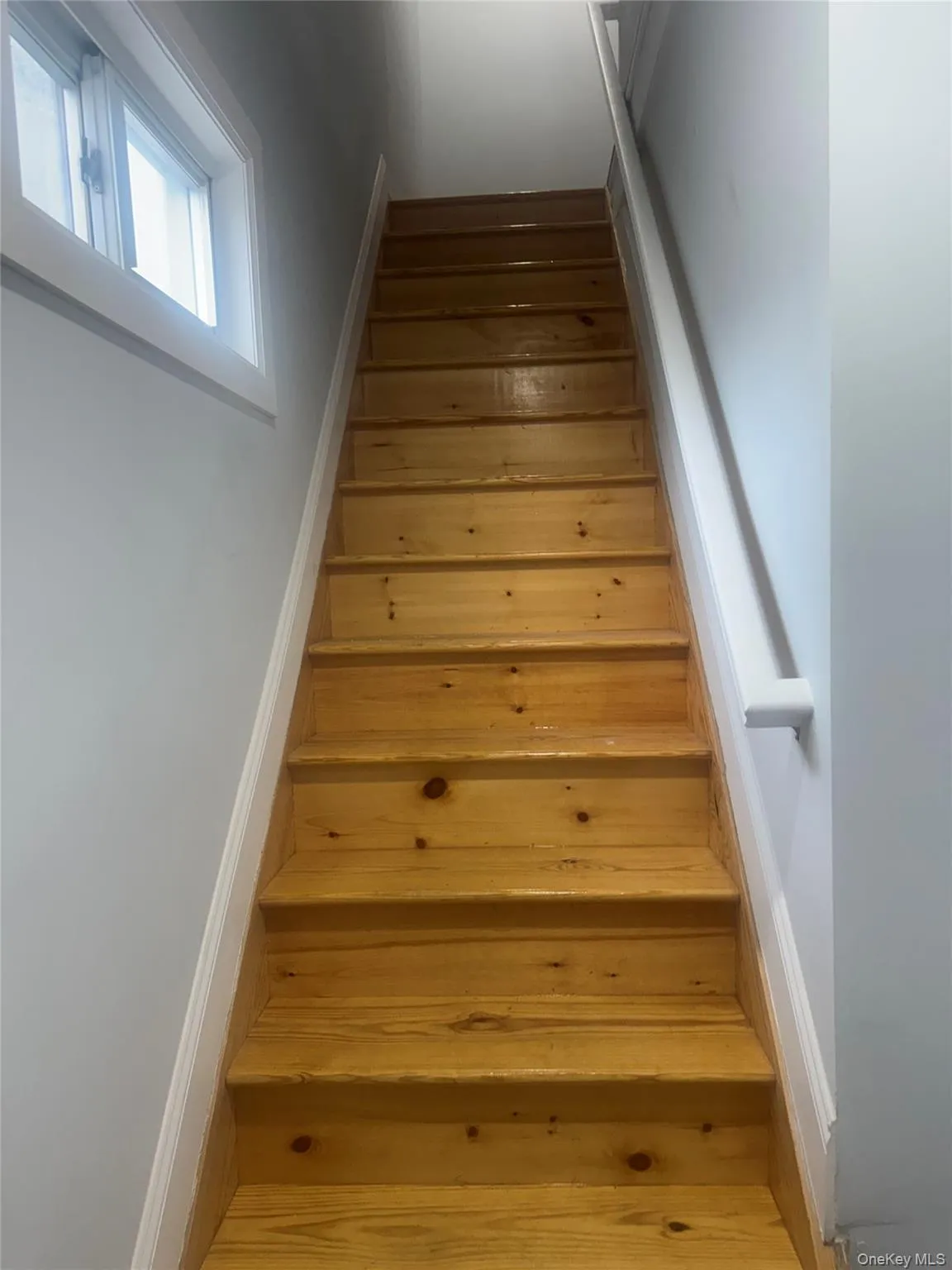 1611 Research Avenue, New York, NY, 3 Bedrooms Bedrooms, 7 Rooms Rooms,2 BathroomsBathrooms,Residential Lease,For Rent,Research,0,980376 1611 Research Avenue, New York, NY, 3 Bedrooms Bedrooms, 7 Rooms Rooms,2 BathroomsBathrooms,Residential Lease,For Rent,Research,0,980376