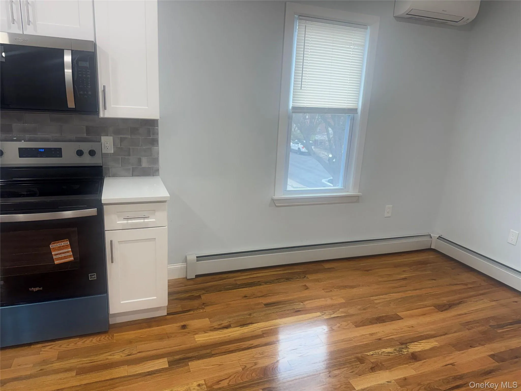 1611 Research Avenue, New York, NY, 3 Bedrooms Bedrooms, 7 Rooms Rooms,2 BathroomsBathrooms,Residential Lease,For Rent,Research,0,980376 1611 Research Avenue, New York, NY, 3 Bedrooms Bedrooms, 7 Rooms Rooms,2 BathroomsBathrooms,Residential Lease,For Rent,Research,0,980376
