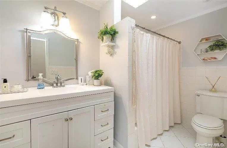 1 Motts Lane, Oyster Bay, NY, 4 Bedrooms Bedrooms, 7 Rooms Rooms,2 BathroomsBathrooms,Residential Lease,For Rent,Motts,0,980377 1 Motts Lane, Oyster Bay, NY, 4 Bedrooms Bedrooms, 7 Rooms Rooms,2 BathroomsBathrooms,Residential Lease,For Rent,Motts,0,980377