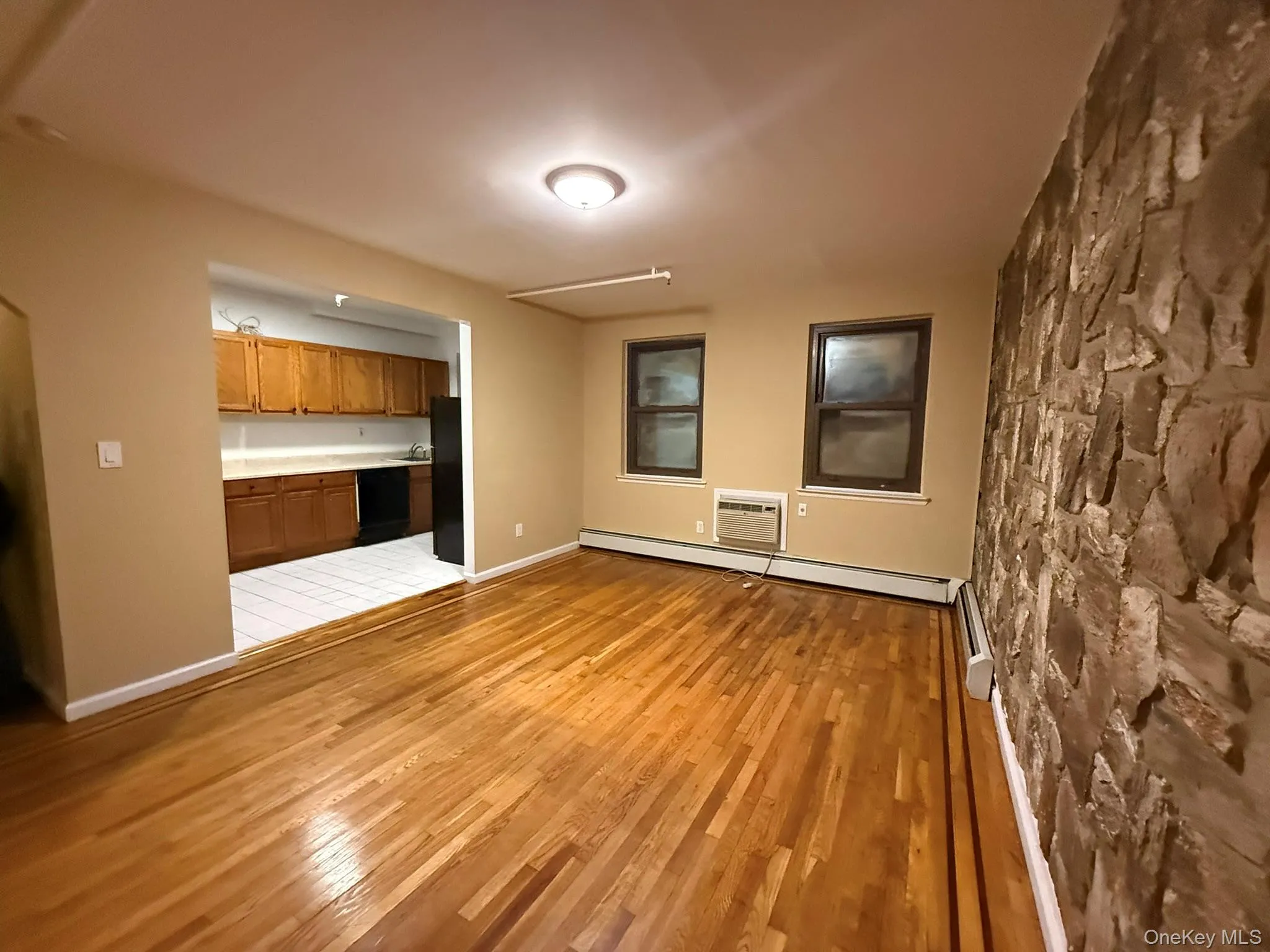 189-37 37th Avenue, New York, NY, 1 Bedroom Bedrooms, 4 Rooms Rooms,1 BathroomBathrooms,Residential Lease,For Rent,37th,0,980384 189-37 37th Avenue, New York, NY, 1 Bedroom Bedrooms, 4 Rooms Rooms,1 BathroomBathrooms,Residential Lease,For Rent,37th,0,980384