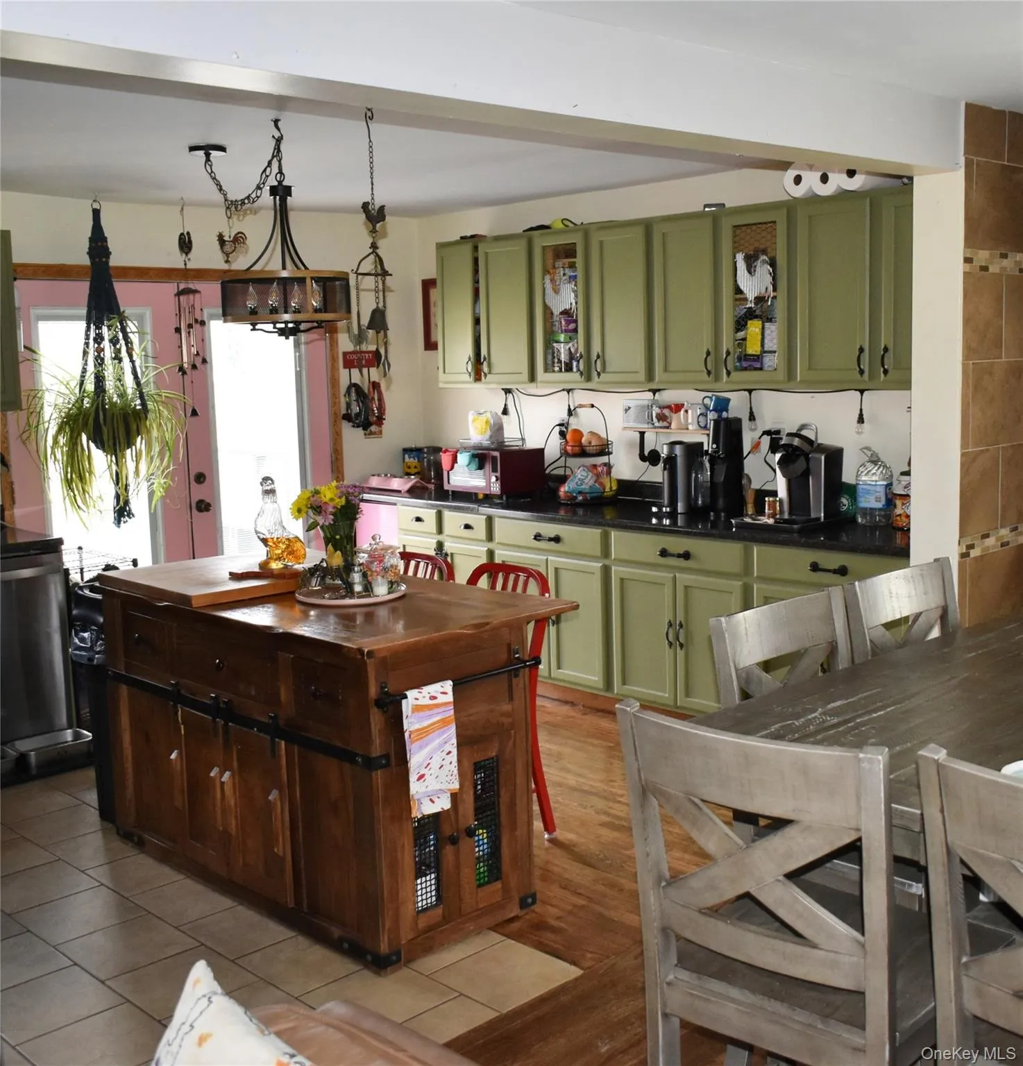 131 State Route 82, Livingston, NY, 4 Bedrooms Bedrooms, 7 Rooms Rooms,1 BathroomBathrooms,Residential,For Rent,State Route 82,0,980399 131 State Route 82, Livingston, NY, 4 Bedrooms Bedrooms, 7 Rooms Rooms,1 BathroomBathrooms,Residential,For Rent,State Route 82,0,980399