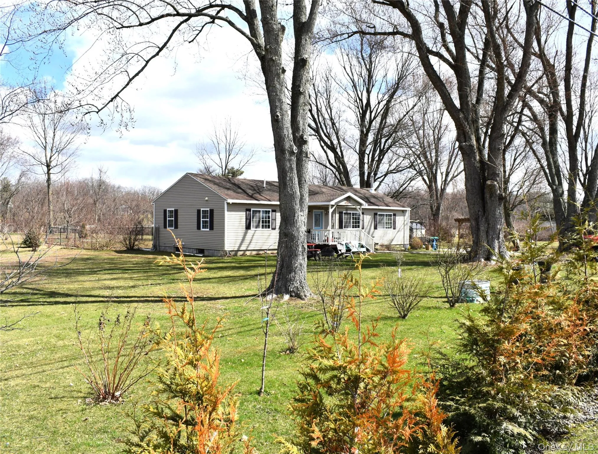 131 State Route 82, Livingston, NY, 4 Bedrooms Bedrooms, 7 Rooms Rooms,1 BathroomBathrooms,Residential,For Rent,State Route 82,0,980399 131 State Route 82, Livingston, NY, 4 Bedrooms Bedrooms, 7 Rooms Rooms,1 BathroomBathrooms,Residential,For Rent,State Route 82,0,980399