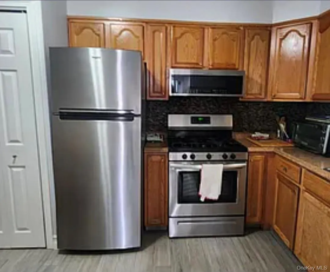 15 Sagamore Road, Hempstead, NY, 3 Bedrooms Bedrooms, 5 Rooms Rooms,1 BathroomBathrooms,Residential Lease,For Rent,Sagamore,0,980406 15 Sagamore Road, Hempstead, NY, 3 Bedrooms Bedrooms, 5 Rooms Rooms,1 BathroomBathrooms,Residential Lease,For Rent,Sagamore,0,980406