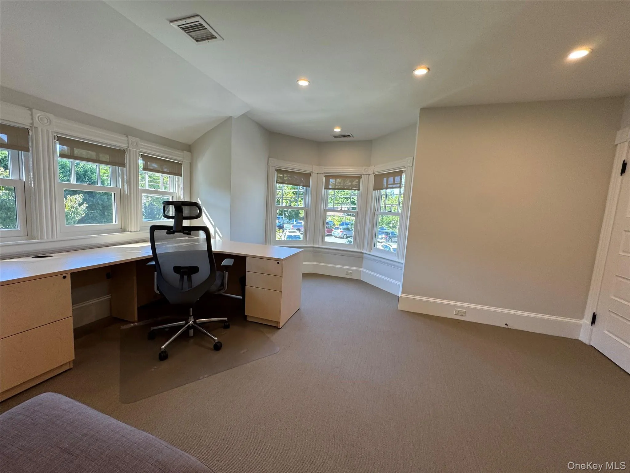 Lots of room for two desks if desired Lots of room for two desks if desired