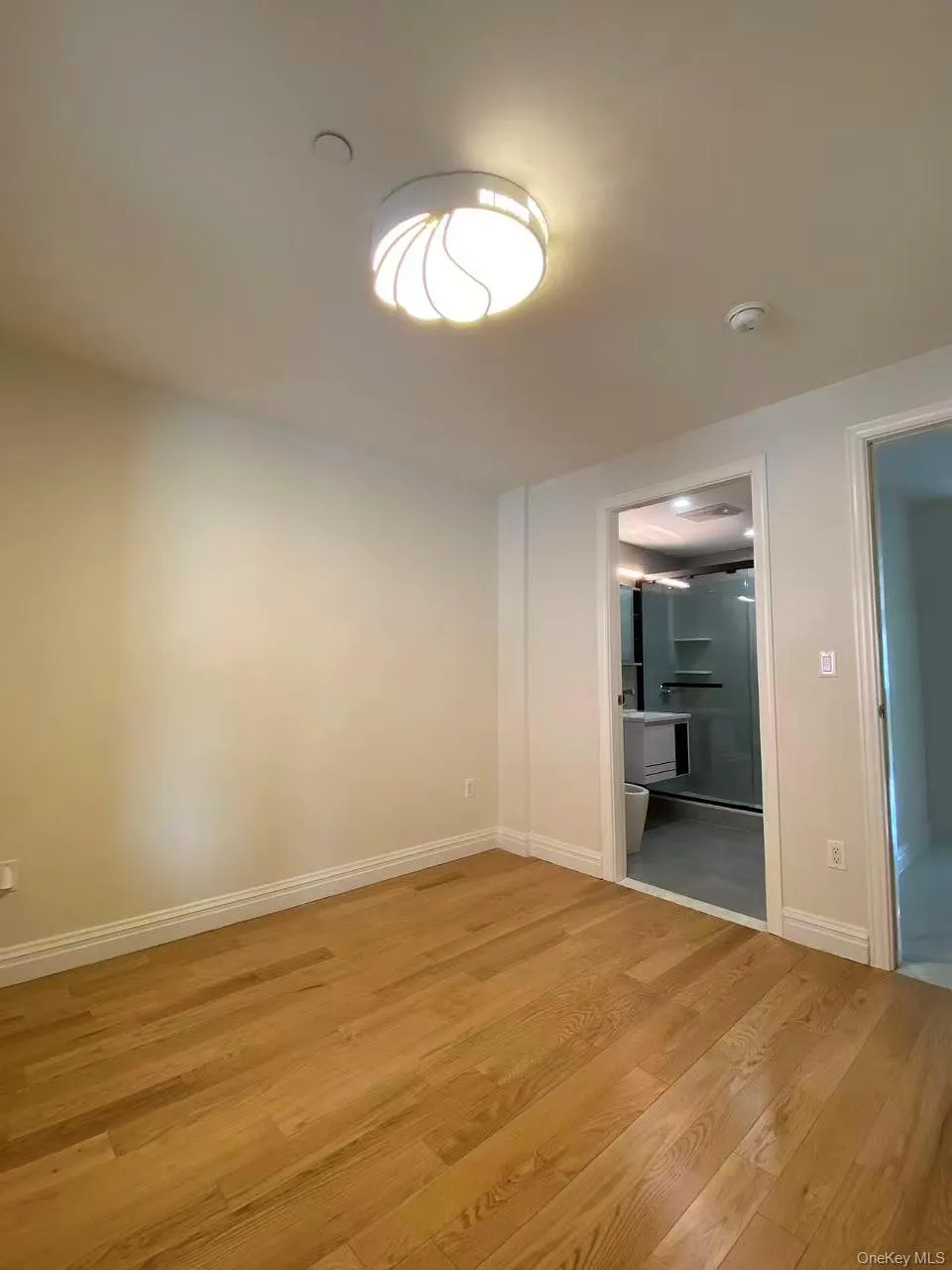 140-05 32nd Avenue, New York, NY, 2 Bedrooms Bedrooms, 4 Rooms Rooms,2 BathroomsBathrooms,Residential Lease,For Rent,32nd,0,980435 140-05 32nd Avenue, New York, NY, 2 Bedrooms Bedrooms, 4 Rooms Rooms,2 BathroomsBathrooms,Residential Lease,For Rent,32nd,0,980435