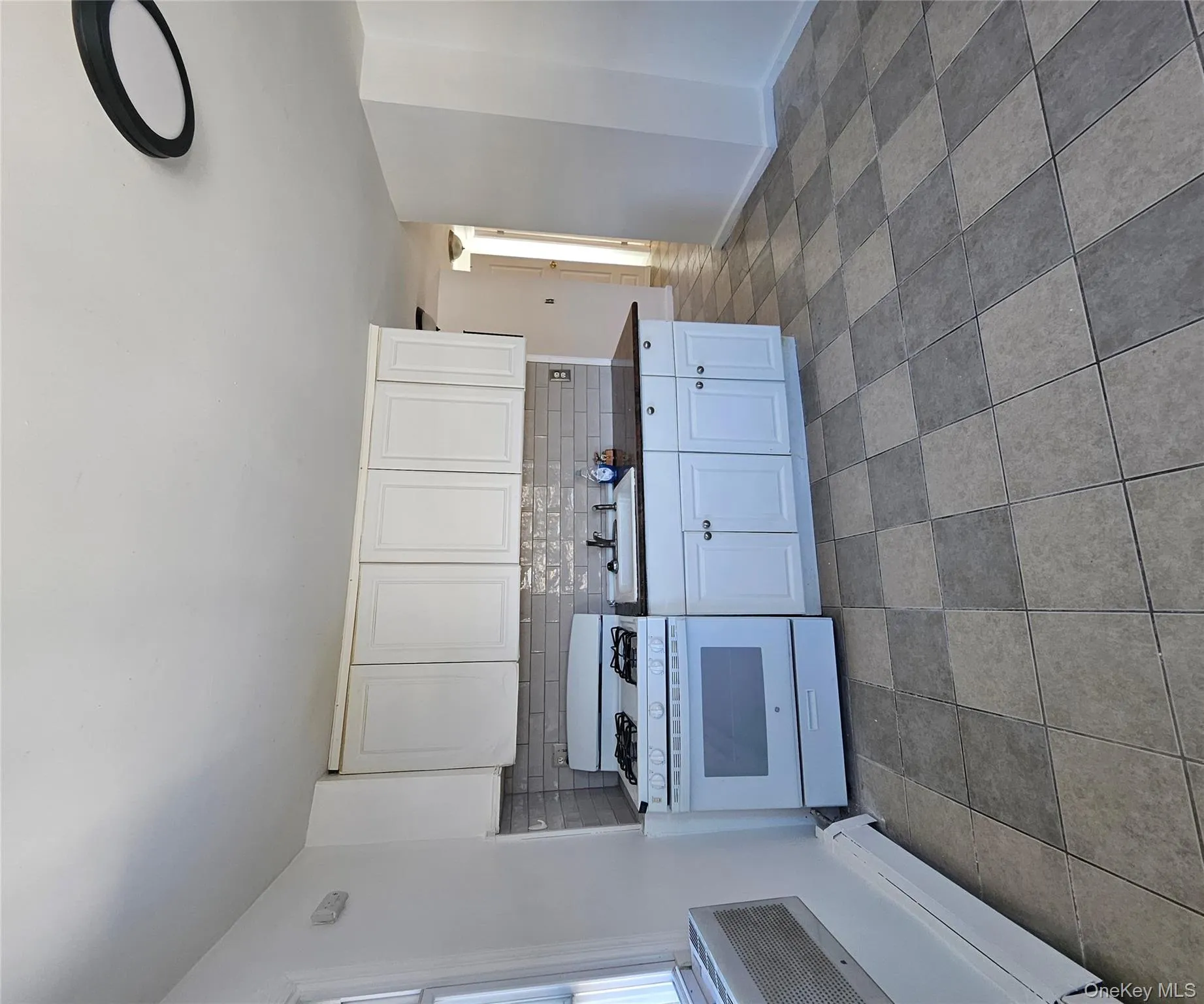 196 Franklin Street, Hempstead, NY, 2 Bedrooms Bedrooms, 4 Rooms Rooms,1 BathroomBathrooms,Residential Lease,For Rent,Franklin,0,980447 196 Franklin Street, Hempstead, NY, 2 Bedrooms Bedrooms, 4 Rooms Rooms,1 BathroomBathrooms,Residential Lease,For Rent,Franklin,0,980447