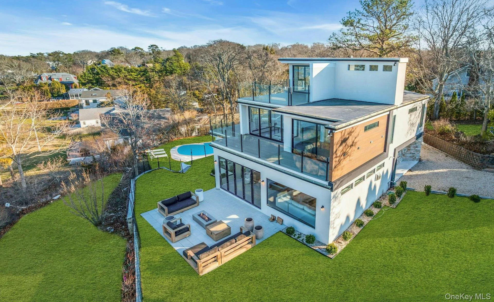 10 Bay View Drive, Southampton, NY, 5 Bedrooms Bedrooms, 11 Rooms Rooms,4 BathroomsBathrooms,Residential Lease,For Rent,Bay View,0,980464 10 Bay View Drive, Southampton, NY, 5 Bedrooms Bedrooms, 11 Rooms Rooms,4 BathroomsBathrooms,Residential Lease,For Rent,Bay View,0,980464