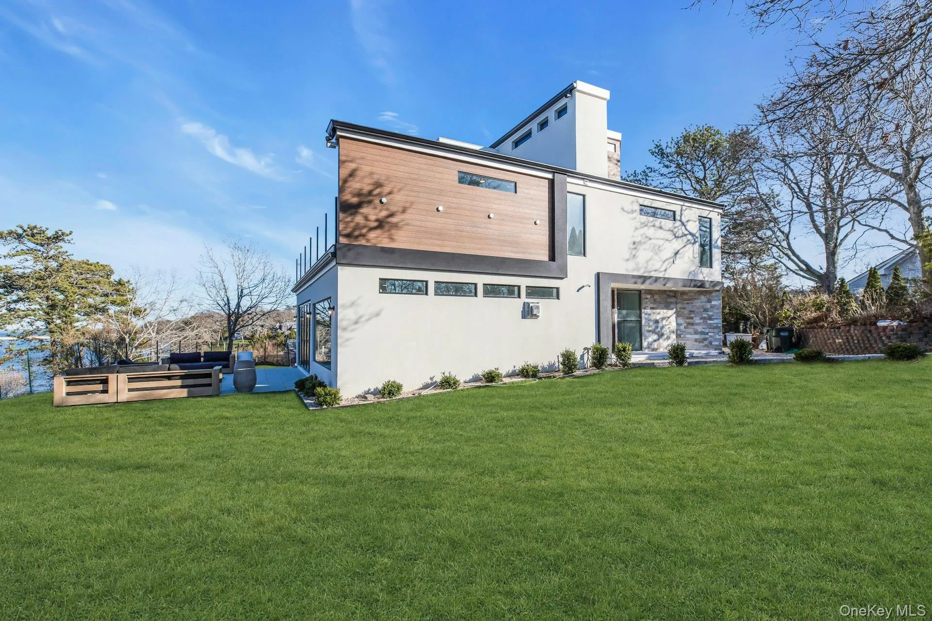 10 Bay View Drive, Southampton, NY, 5 Bedrooms Bedrooms, 11 Rooms Rooms,4 BathroomsBathrooms,Residential Lease,For Rent,Bay View,0,980464 10 Bay View Drive, Southampton, NY, 5 Bedrooms Bedrooms, 11 Rooms Rooms,4 BathroomsBathrooms,Residential Lease,For Rent,Bay View,0,980464