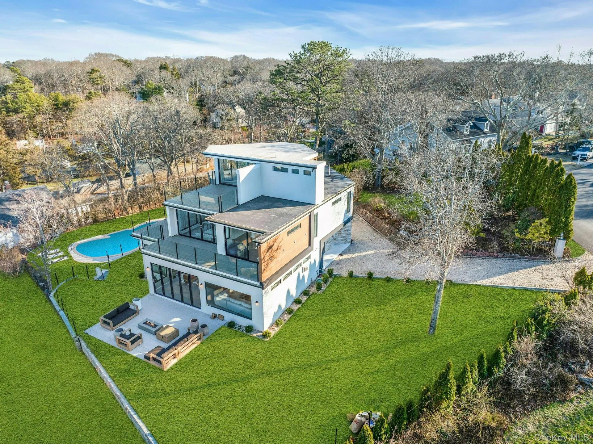 10 Bay View Drive, Southampton, NY, 5 Bedrooms Bedrooms, 11 Rooms Rooms,4 BathroomsBathrooms,Residential Lease,For Rent,Bay View,0,980464 10 Bay View Drive, Southampton, NY, 5 Bedrooms Bedrooms, 11 Rooms Rooms,4 BathroomsBathrooms,Residential Lease,For Rent,Bay View,0,980464