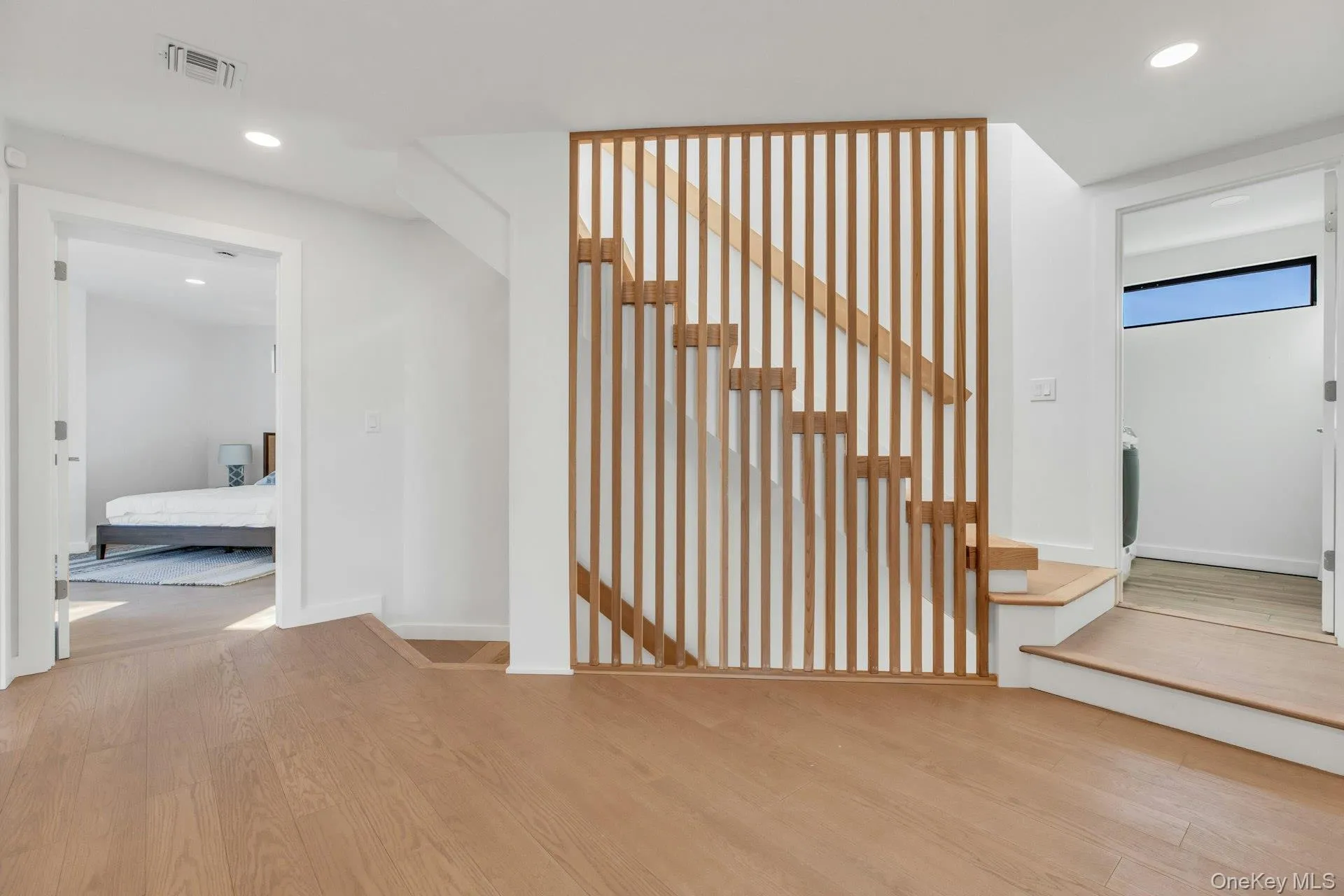 10 Bay View Drive, Southampton, NY, 5 Bedrooms Bedrooms, 11 Rooms Rooms,4 BathroomsBathrooms,Residential Lease,For Rent,Bay View,0,980464 10 Bay View Drive, Southampton, NY, 5 Bedrooms Bedrooms, 11 Rooms Rooms,4 BathroomsBathrooms,Residential Lease,For Rent,Bay View,0,980464