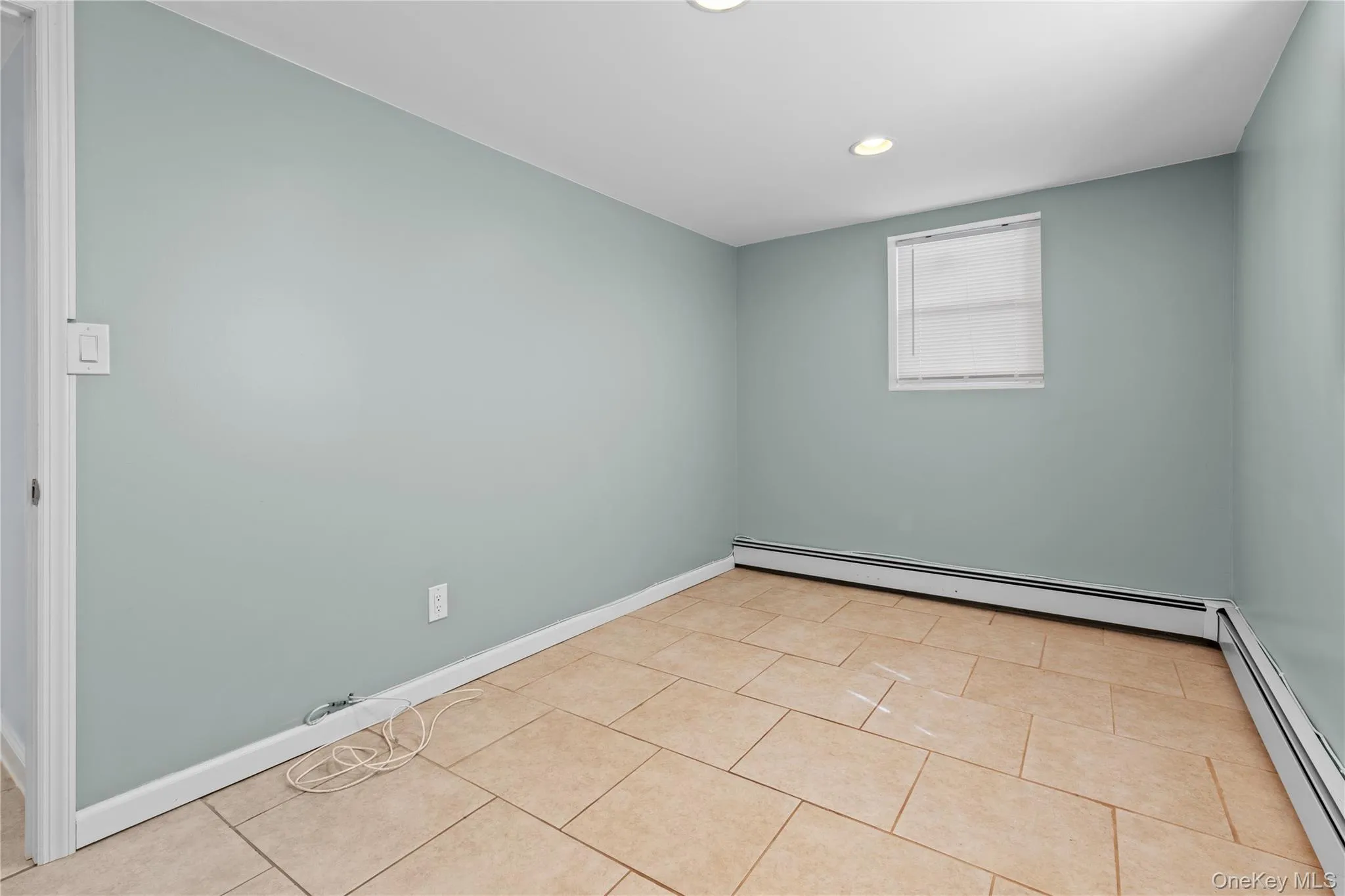 26 Indiana Avenue, Long Beach, NY, 2 Bedrooms Bedrooms, 4 Rooms Rooms,1 BathroomBathrooms,Residential Lease,For Rent,Indiana,0,980482 26 Indiana Avenue, Long Beach, NY, 2 Bedrooms Bedrooms, 4 Rooms Rooms,1 BathroomBathrooms,Residential Lease,For Rent,Indiana,0,980482