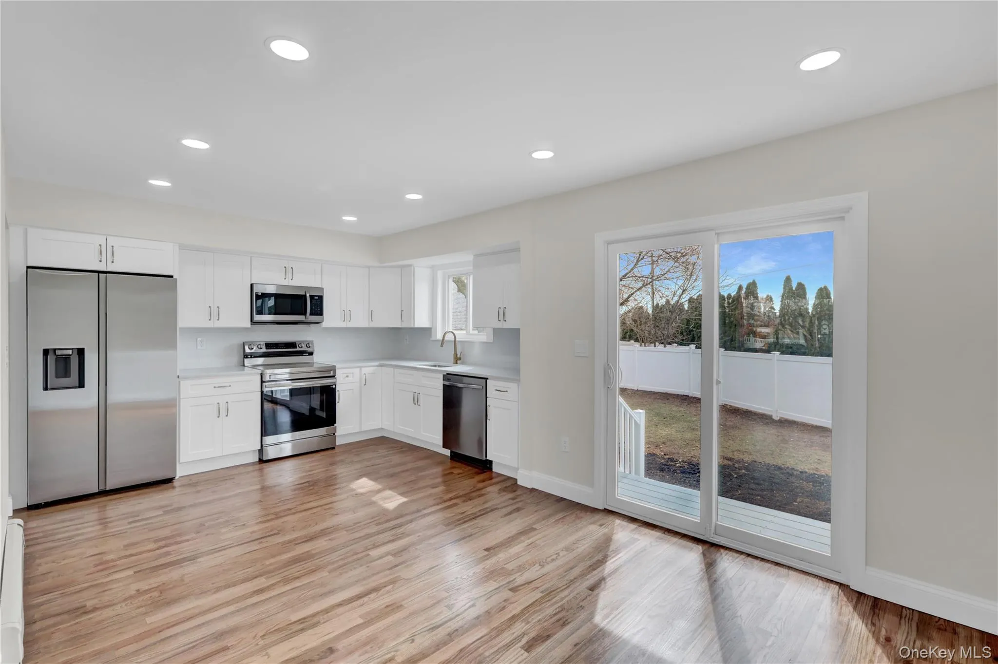 89 Sherman Avenue, Oyster Bay, NY, 4 Bedrooms Bedrooms, 7 Rooms Rooms,2 BathroomsBathrooms,Residential,For Rent,Sherman,0,KEY980484 89 Sherman Avenue, Oyster Bay, NY, 4 Bedrooms Bedrooms, 7 Rooms Rooms,2 BathroomsBathrooms,Residential,For Rent,Sherman,0,KEY980484