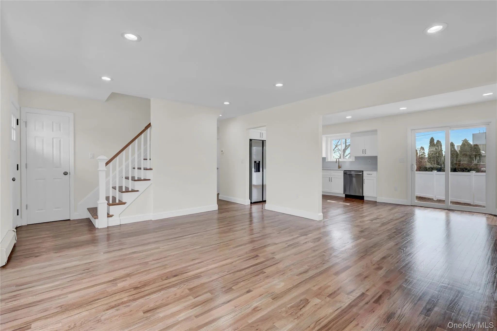 89 Sherman Avenue, Oyster Bay, NY, 4 Bedrooms Bedrooms, 7 Rooms Rooms,2 BathroomsBathrooms,Residential,For Rent,Sherman,0,KEY980484 89 Sherman Avenue, Oyster Bay, NY, 4 Bedrooms Bedrooms, 7 Rooms Rooms,2 BathroomsBathrooms,Residential,For Rent,Sherman,0,KEY980484