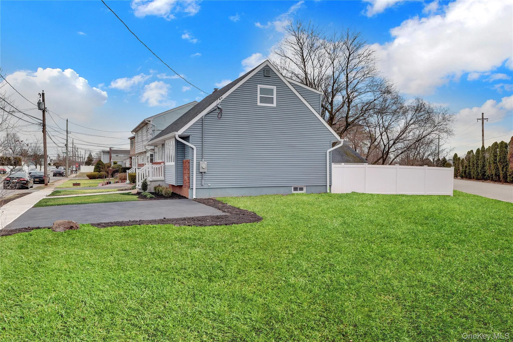89 Sherman Avenue, Oyster Bay, NY, 4 Bedrooms Bedrooms, 7 Rooms Rooms,2 BathroomsBathrooms,Residential,For Rent,Sherman,0,KEY980484 89 Sherman Avenue, Oyster Bay, NY, 4 Bedrooms Bedrooms, 7 Rooms Rooms,2 BathroomsBathrooms,Residential,For Rent,Sherman,0,KEY980484