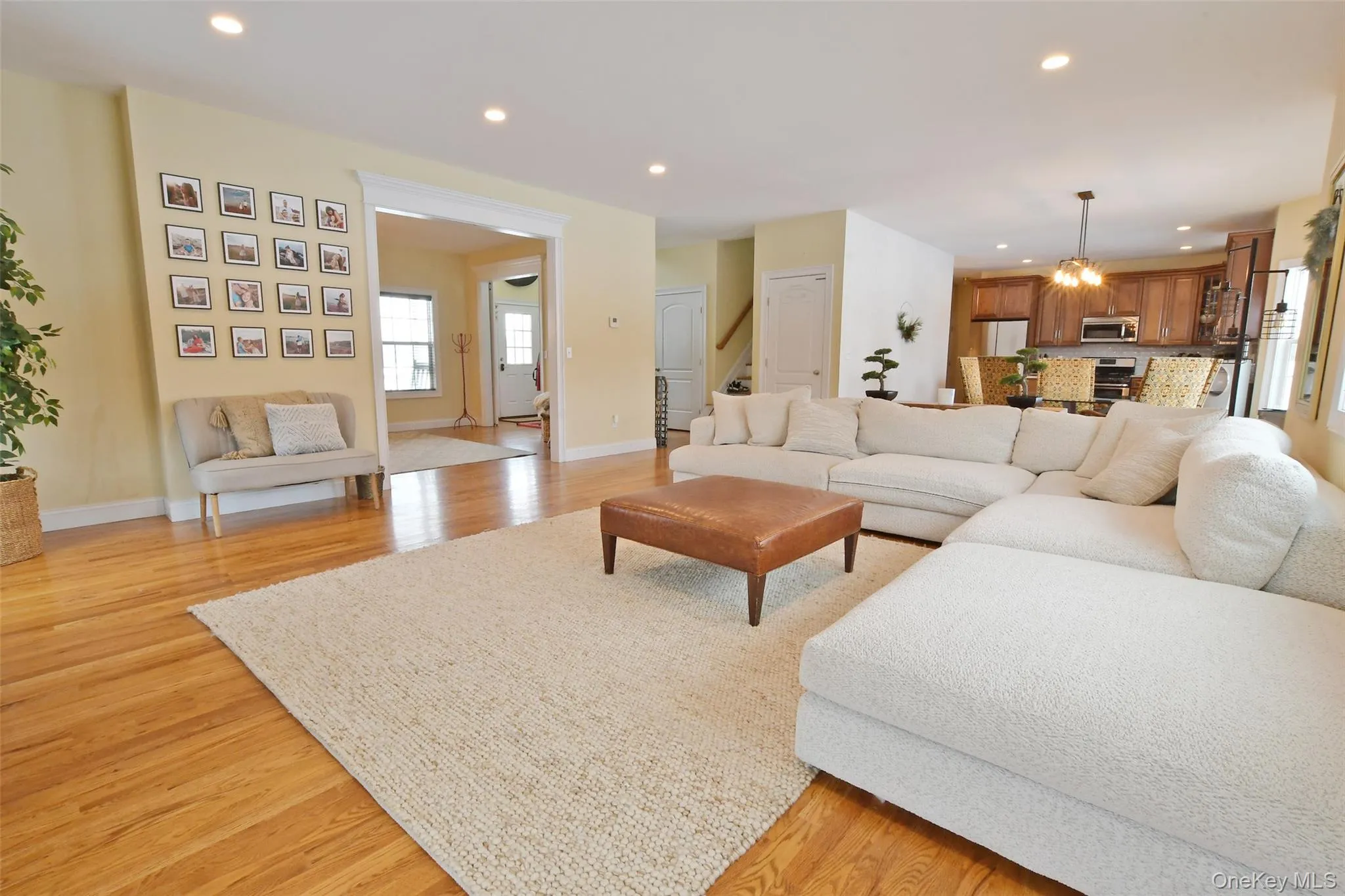 5 Dogwood Lane, Brookhaven, NY, 4 Bedrooms Bedrooms, 8 Rooms Rooms,2 BathroomsBathrooms,Residential,For Rent,Dogwood,0,980499 5 Dogwood Lane, Brookhaven, NY, 4 Bedrooms Bedrooms, 8 Rooms Rooms,2 BathroomsBathrooms,Residential,For Rent,Dogwood,0,980499
