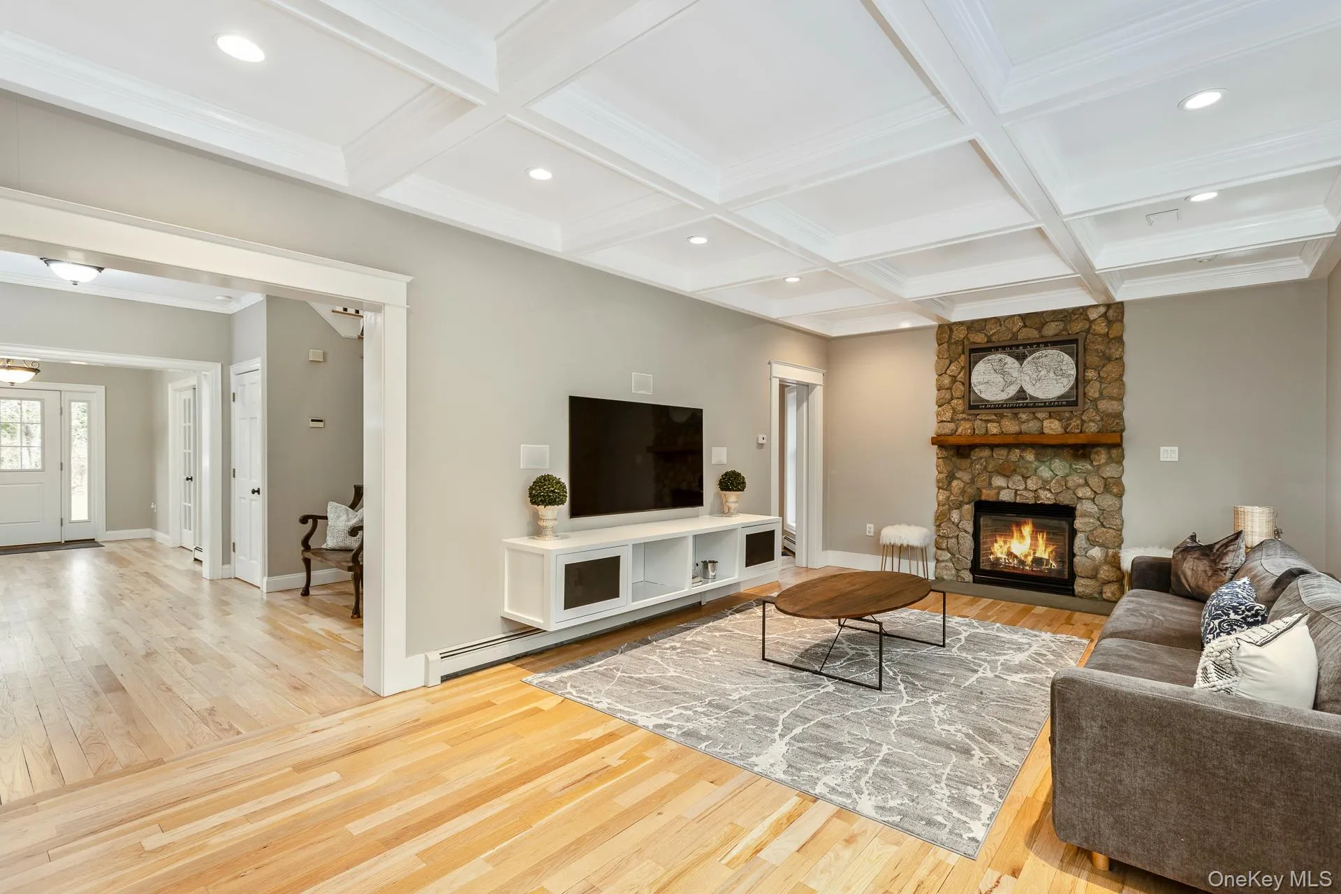 26 Box Tree Road, Southampton, NY, 6 Bedrooms Bedrooms, 20 Rooms Rooms,5 BathroomsBathrooms,Residential,For Rent,Box Tree,0,980502 26 Box Tree Road, Southampton, NY, 6 Bedrooms Bedrooms, 20 Rooms Rooms,5 BathroomsBathrooms,Residential,For Rent,Box Tree,0,980502