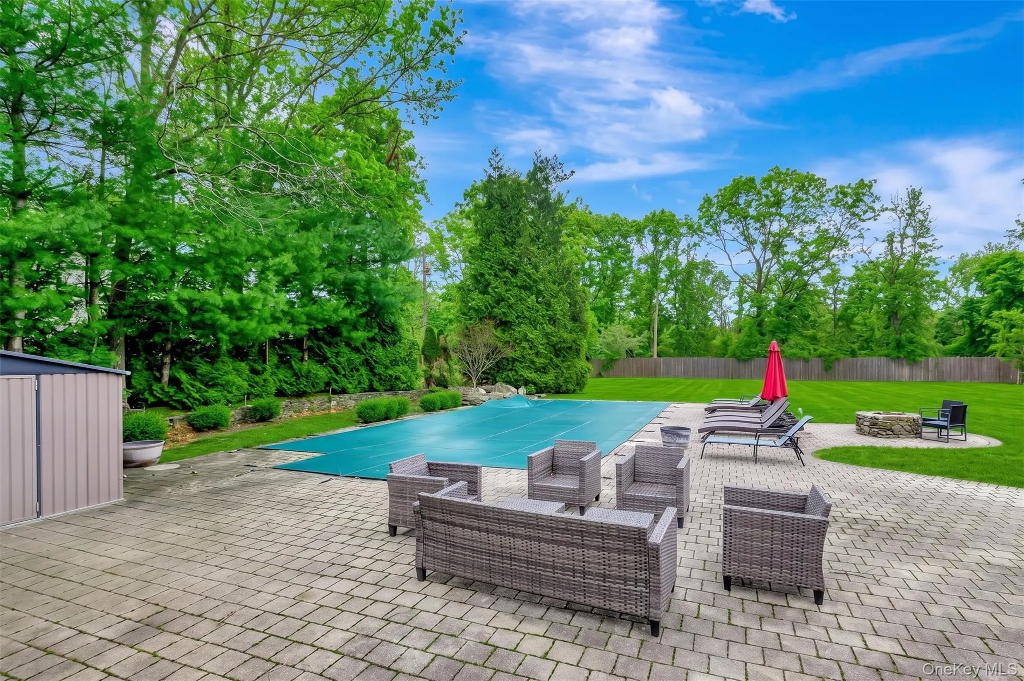 26 Box Tree Road, Southampton, NY, 6 Bedrooms Bedrooms, 20 Rooms Rooms,5 BathroomsBathrooms,Residential,For Rent,Box Tree,0,980502 26 Box Tree Road, Southampton, NY, 6 Bedrooms Bedrooms, 20 Rooms Rooms,5 BathroomsBathrooms,Residential,For Rent,Box Tree,0,980502
