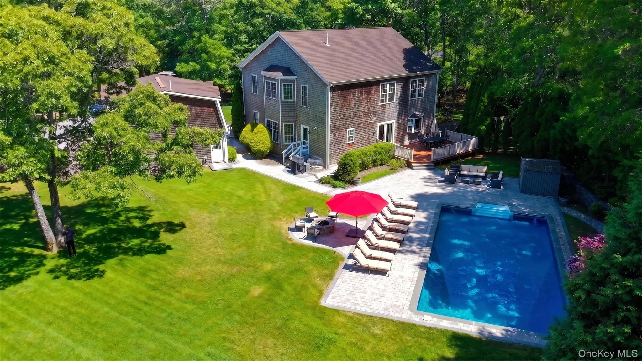 26 Box Tree Road, Southampton, NY, 6 Bedrooms Bedrooms, 20 Rooms Rooms,5 BathroomsBathrooms,Residential,For Rent,Box Tree,0,980502 26 Box Tree Road, Southampton, NY, 6 Bedrooms Bedrooms, 20 Rooms Rooms,5 BathroomsBathrooms,Residential,For Rent,Box Tree,0,980502