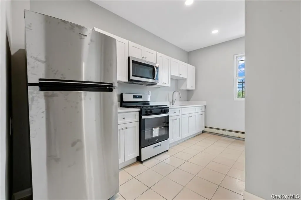 114-27 Bedell Street, New York, NY, 3 Bedrooms Bedrooms, 6 Rooms Rooms,1 BathroomBathrooms,Residential Lease,For Rent,Bedell Street,0,980526 114-27 Bedell Street, New York, NY, 3 Bedrooms Bedrooms, 6 Rooms Rooms,1 BathroomBathrooms,Residential Lease,For Rent,Bedell Street,0,980526