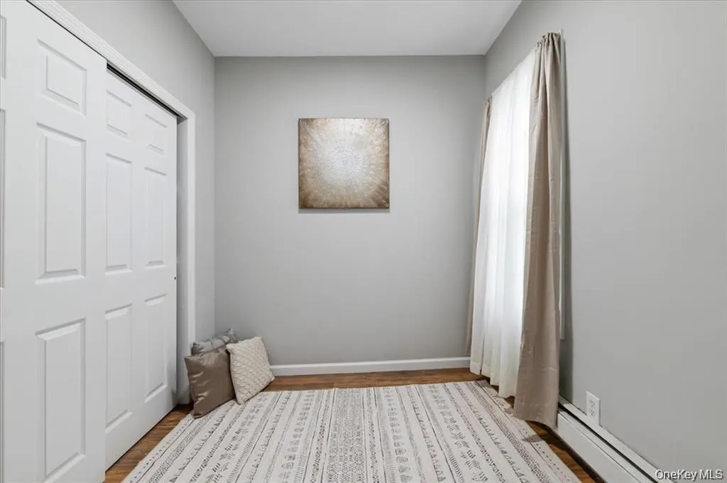 114-27 Bedell Street, New York, NY, 3 Bedrooms Bedrooms, 6 Rooms Rooms,1 BathroomBathrooms,Residential Lease,For Rent,Bedell Street,0,980526 114-27 Bedell Street, New York, NY, 3 Bedrooms Bedrooms, 6 Rooms Rooms,1 BathroomBathrooms,Residential Lease,For Rent,Bedell Street,0,980526