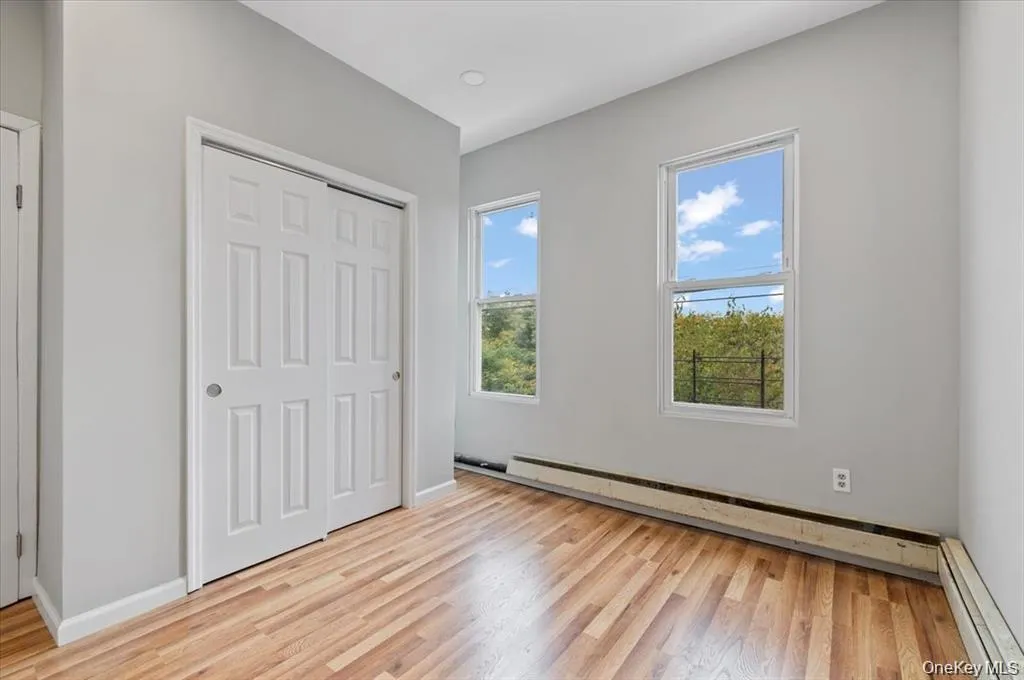 114-27 Bedell Street, New York, NY, 3 Bedrooms Bedrooms, 6 Rooms Rooms,1 BathroomBathrooms,Residential Lease,For Rent,Bedell Street,0,980526 114-27 Bedell Street, New York, NY, 3 Bedrooms Bedrooms, 6 Rooms Rooms,1 BathroomBathrooms,Residential Lease,For Rent,Bedell Street,0,980526