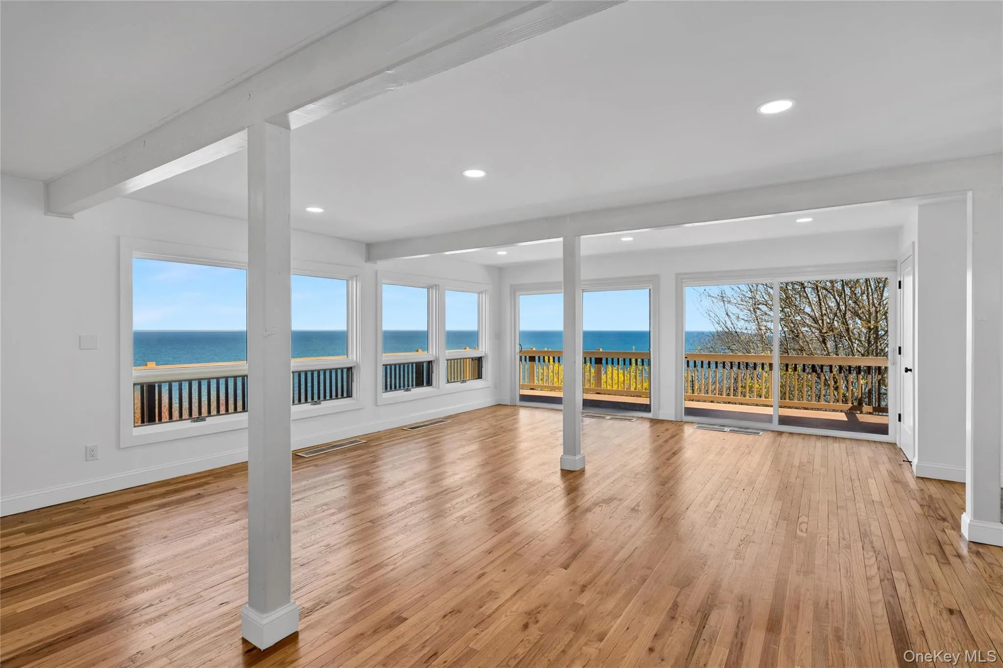 2 Dolphin Way, Riverhead, NY, 3 Bedrooms Bedrooms, 6 Rooms Rooms,2 BathroomsBathrooms,Residential Lease,For Rent,Dolphin,0,980534 2 Dolphin Way, Riverhead, NY, 3 Bedrooms Bedrooms, 6 Rooms Rooms,2 BathroomsBathrooms,Residential Lease,For Rent,Dolphin,0,980534