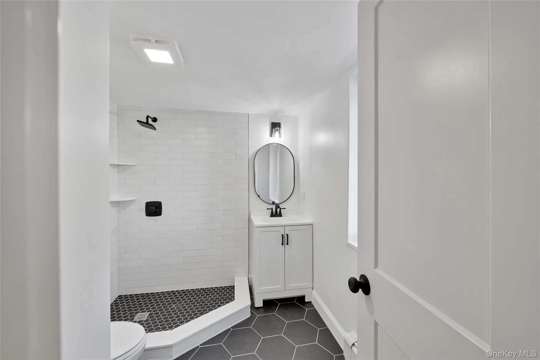 2 Dolphin Way, Riverhead, NY, 3 Bedrooms Bedrooms, 6 Rooms Rooms,2 BathroomsBathrooms,Residential Lease,For Rent,Dolphin,0,980534 2 Dolphin Way, Riverhead, NY, 3 Bedrooms Bedrooms, 6 Rooms Rooms,2 BathroomsBathrooms,Residential Lease,For Rent,Dolphin,0,980534