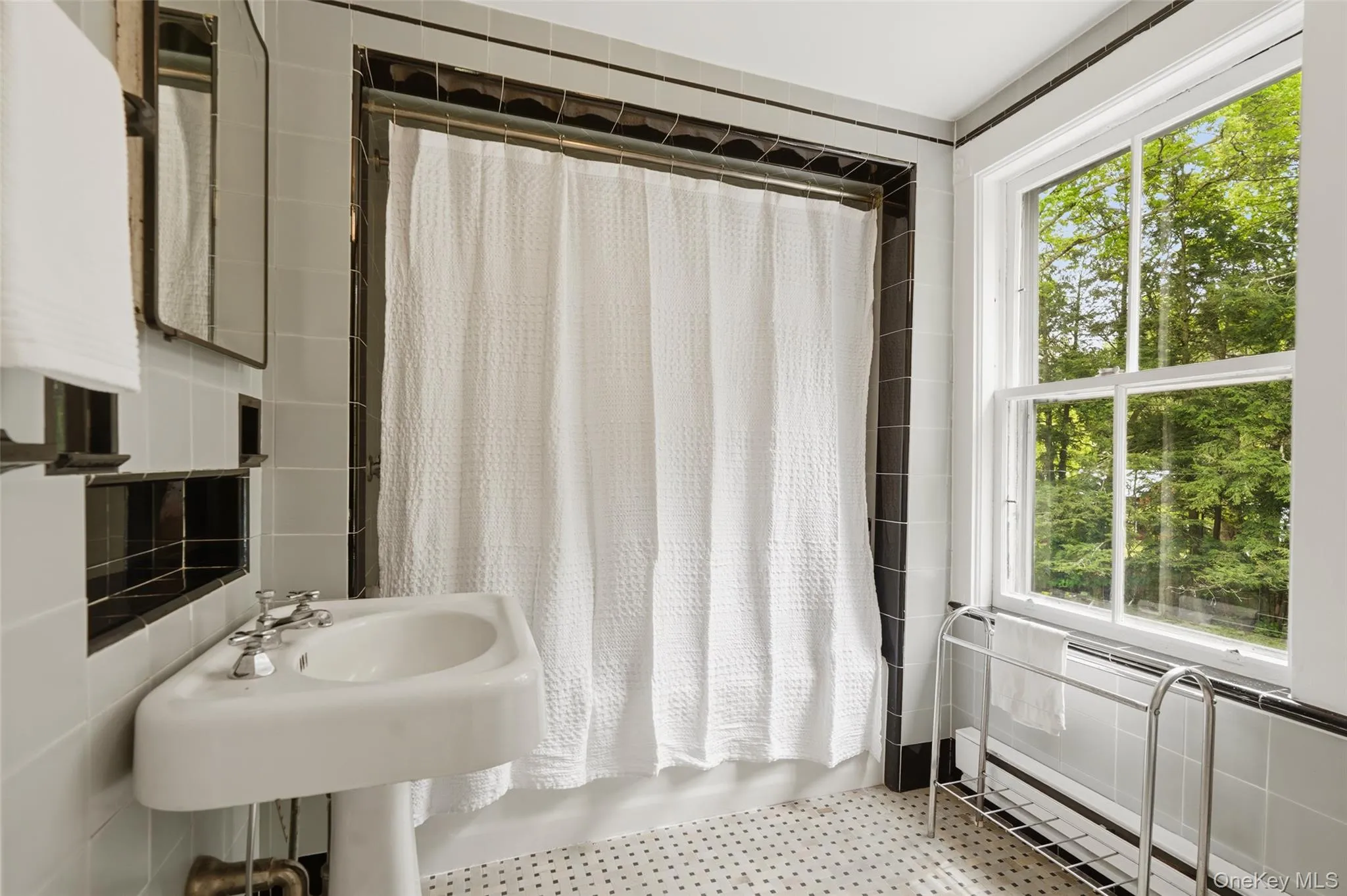 2 Mekeel Street, Somers, NY, 5 Bedrooms Bedrooms, 10 Rooms Rooms,3 BathroomsBathrooms,Residential,For Rent,Mekeel,0,980543 2 Mekeel Street, Somers, NY, 5 Bedrooms Bedrooms, 10 Rooms Rooms,3 BathroomsBathrooms,Residential,For Rent,Mekeel,0,980543