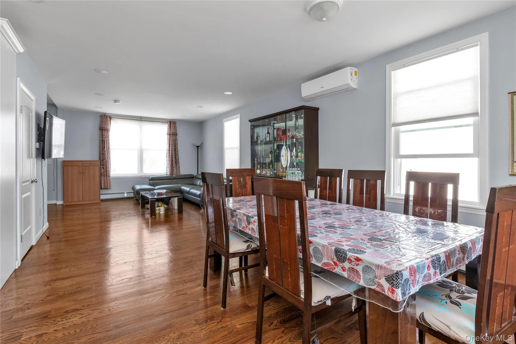 103 Clement Avenue, Hempstead, NY, 3 Bedrooms Bedrooms, 6 Rooms Rooms,2 BathroomsBathrooms,Residential,For Rent,Clement,0,980546 103 Clement Avenue, Hempstead, NY, 3 Bedrooms Bedrooms, 6 Rooms Rooms,2 BathroomsBathrooms,Residential,For Rent,Clement,0,980546