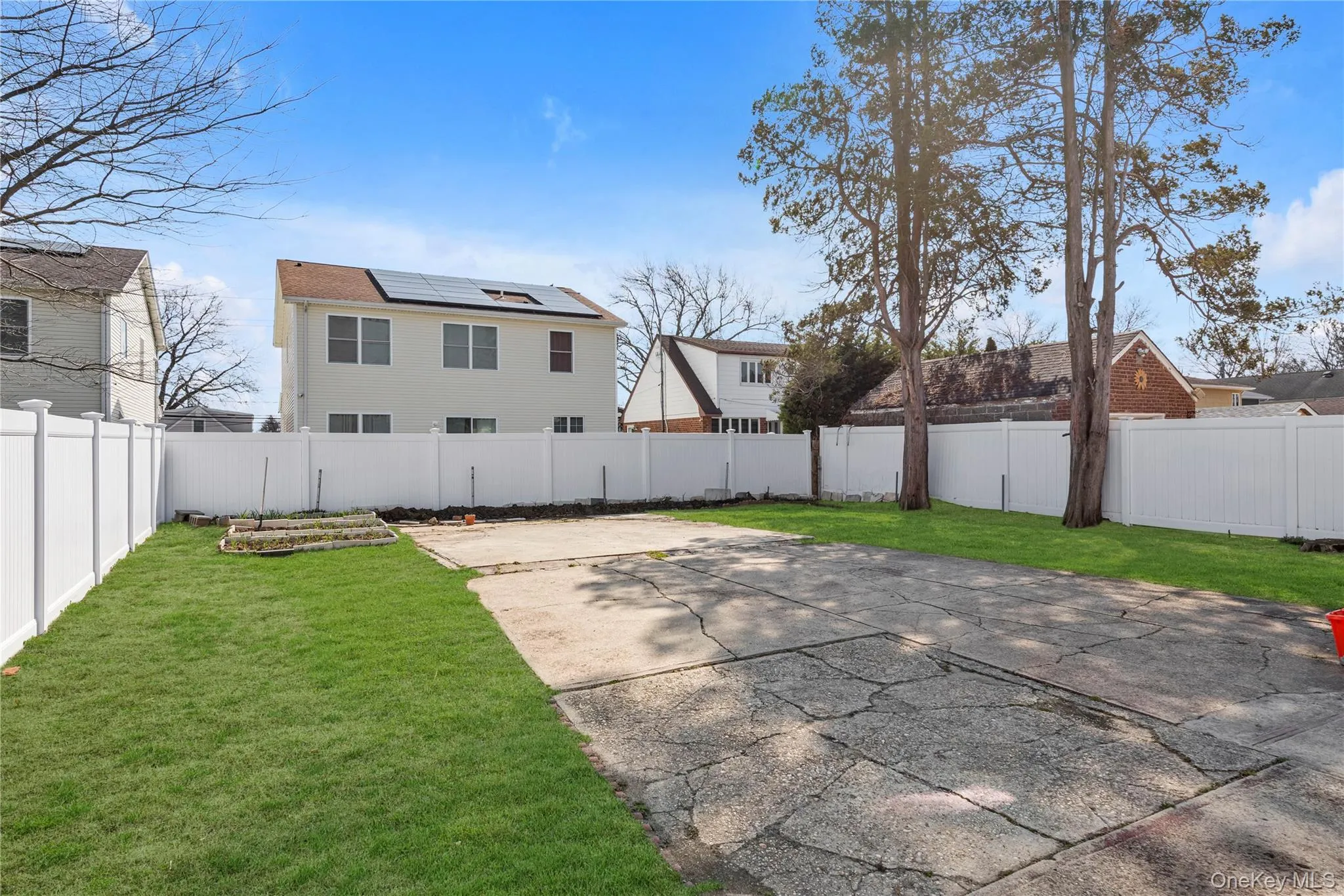 103 Clement Avenue, Hempstead, NY, 3 Bedrooms Bedrooms, 6 Rooms Rooms,2 BathroomsBathrooms,Residential,For Rent,Clement,0,980546 103 Clement Avenue, Hempstead, NY, 3 Bedrooms Bedrooms, 6 Rooms Rooms,2 BathroomsBathrooms,Residential,For Rent,Clement,0,980546