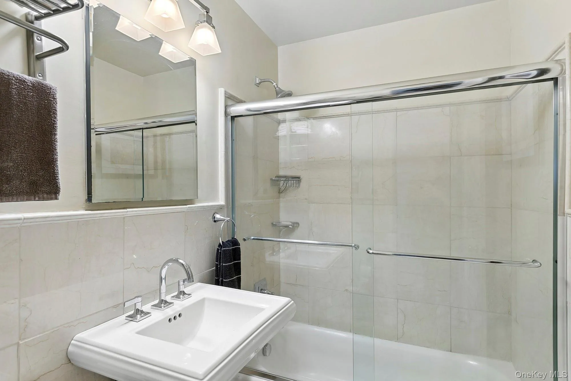 514 Pantigo Road, East Hampton, NY, 2 Bedrooms Bedrooms, 5 Rooms Rooms,2 BathroomsBathrooms,Residential,For Rent,Pantigo,0,980555 514 Pantigo Road, East Hampton, NY, 2 Bedrooms Bedrooms, 5 Rooms Rooms,2 BathroomsBathrooms,Residential,For Rent,Pantigo,0,980555