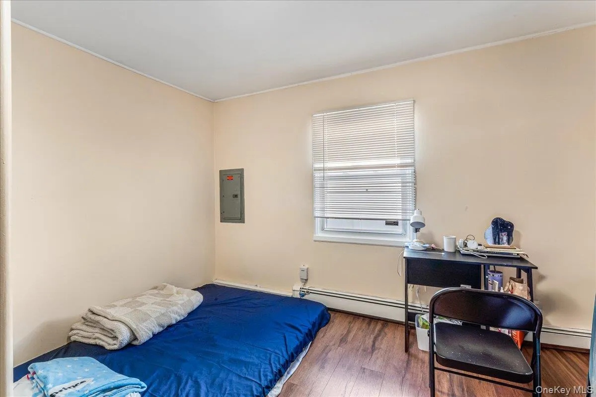 65 Prentice Road, Hempstead, NY, 4 Bedrooms Bedrooms, 7 Rooms Rooms,2 BathroomsBathrooms,Residential Sale,For Rent,Prentice,0,980563 65 Prentice Road, Hempstead, NY, 4 Bedrooms Bedrooms, 7 Rooms Rooms,2 BathroomsBathrooms,Residential Sale,For Rent,Prentice,0,980563