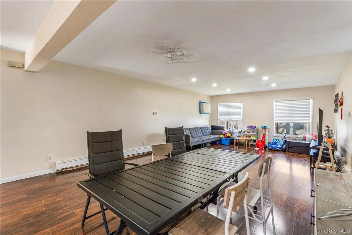 65 Prentice Road, Hempstead, NY, 4 Bedrooms Bedrooms, 7 Rooms Rooms,2 BathroomsBathrooms,Residential Sale,For Rent,Prentice,0,980563 65 Prentice Road, Hempstead, NY, 4 Bedrooms Bedrooms, 7 Rooms Rooms,2 BathroomsBathrooms,Residential Sale,For Rent,Prentice,0,980563