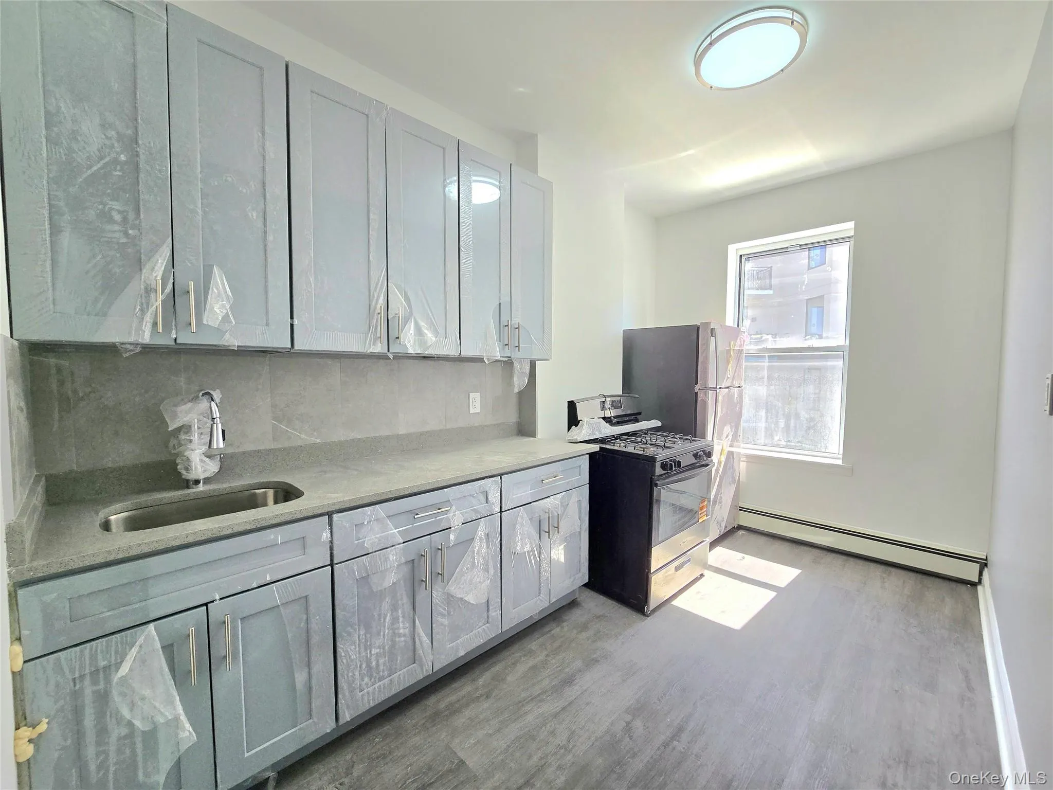 5646 Myrtle Avenue, New York, NY, 1 Bedroom Bedrooms, 5 Rooms Rooms,1 BathroomBathrooms,Residential Lease,For Rent,Myrtle,0,980589 5646 Myrtle Avenue, New York, NY, 1 Bedroom Bedrooms, 5 Rooms Rooms,1 BathroomBathrooms,Residential Lease,For Rent,Myrtle,0,980589