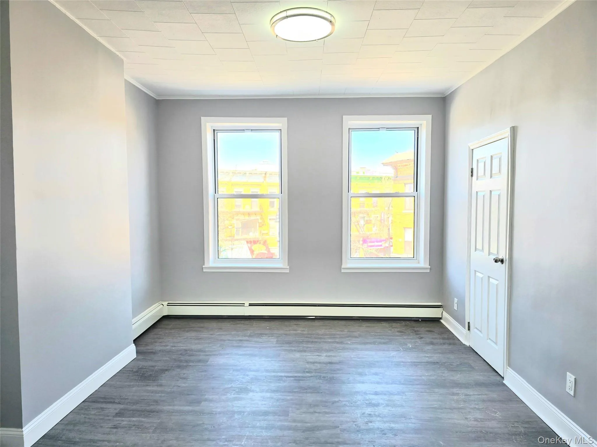 5646 Myrtle Avenue, New York, NY, 1 Bedroom Bedrooms, 5 Rooms Rooms,1 BathroomBathrooms,Residential Lease,For Rent,Myrtle,0,980589 5646 Myrtle Avenue, New York, NY, 1 Bedroom Bedrooms, 5 Rooms Rooms,1 BathroomBathrooms,Residential Lease,For Rent,Myrtle,0,980589
